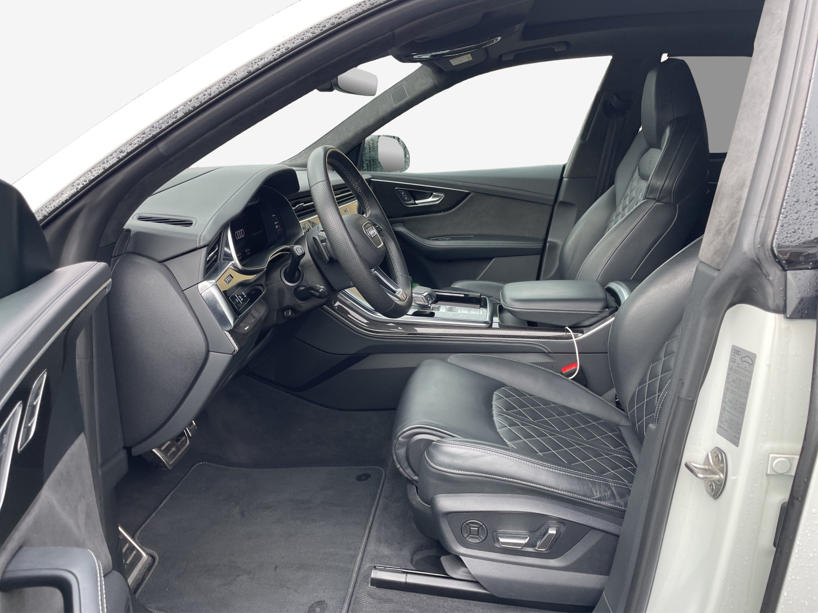 AUDI SQ8 TFSI quattro tiptronic-image-9
