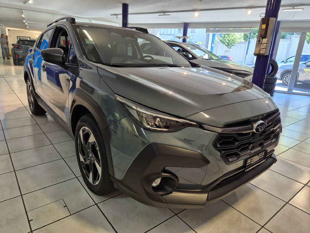 SUBARU Crosstrek 2.0i e-Boxer Swiss Plus-image-1