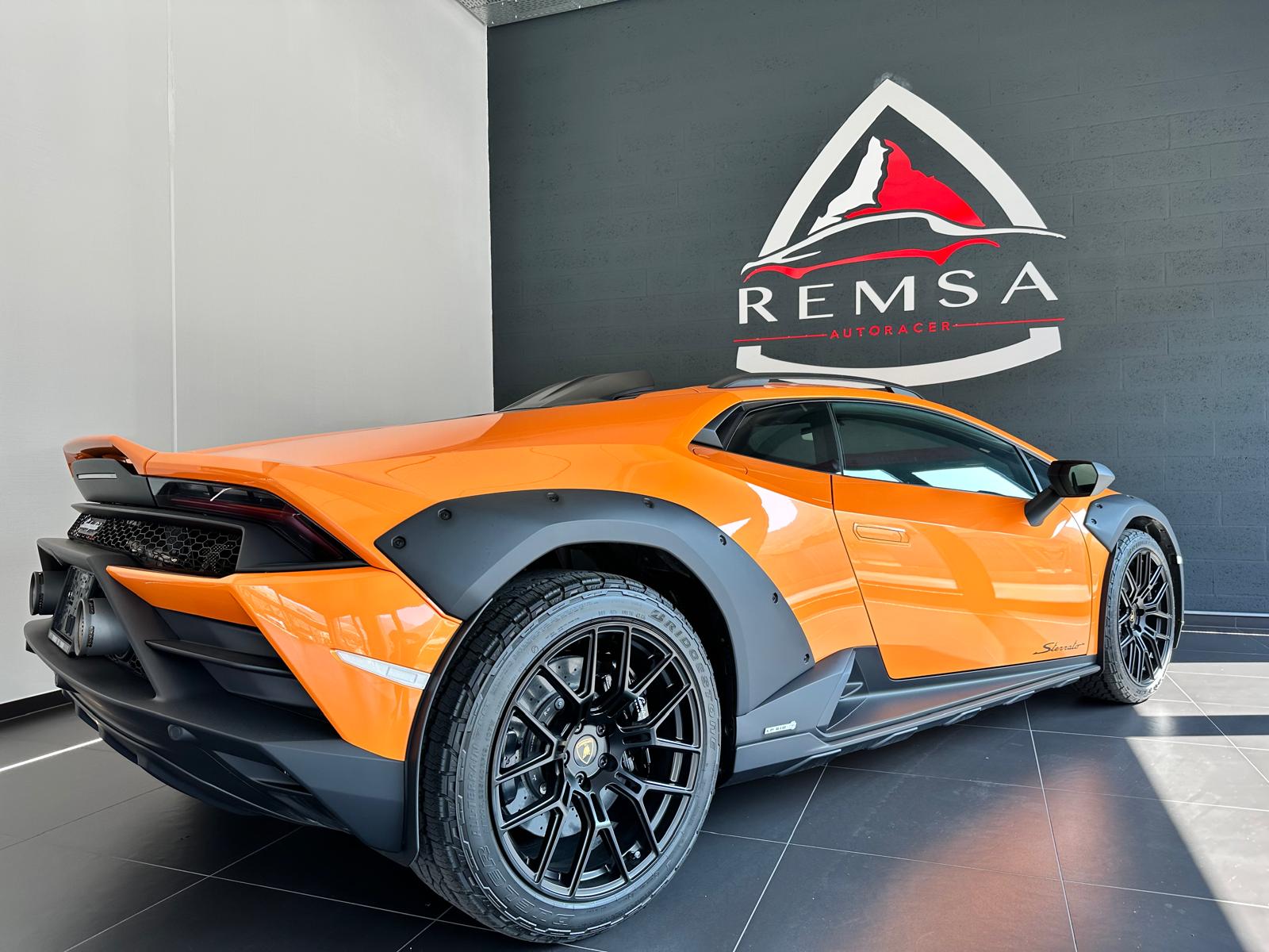 LAMBORGHINI Sterrato-image-3