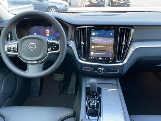 VOLVO V60 B5 AWD MHD PlusBright-image-4