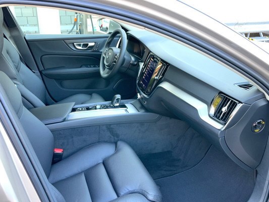 VOLVO V60 B5 AWD MHD PlusBright-image-6