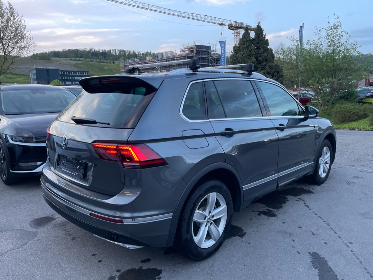 VW Tiguan 2.0TSI Highline 4Motion DSG-image-6
