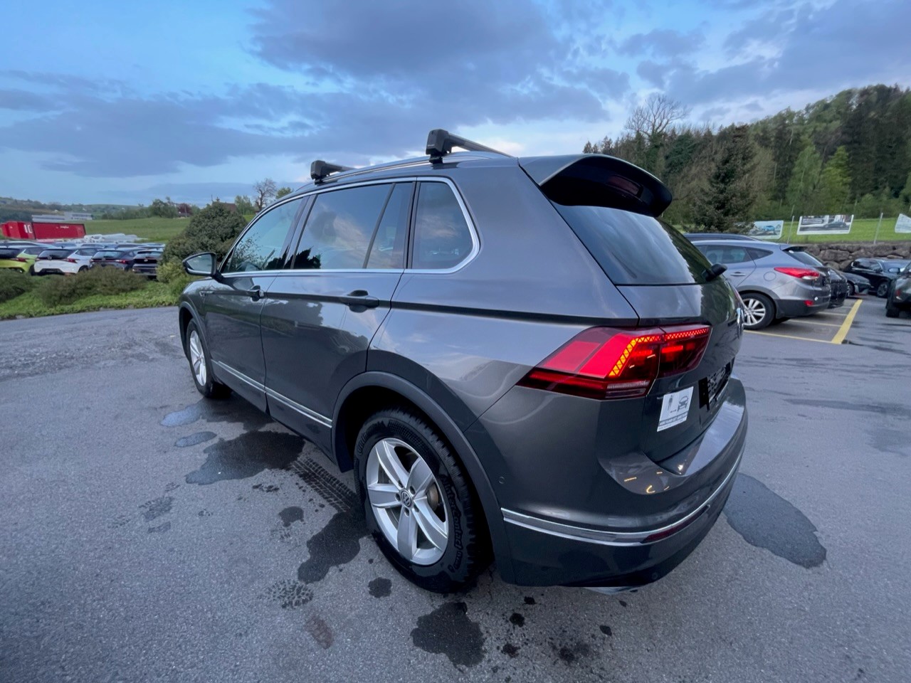 VW Tiguan 2.0TSI Highline 4Motion DSG-image-5