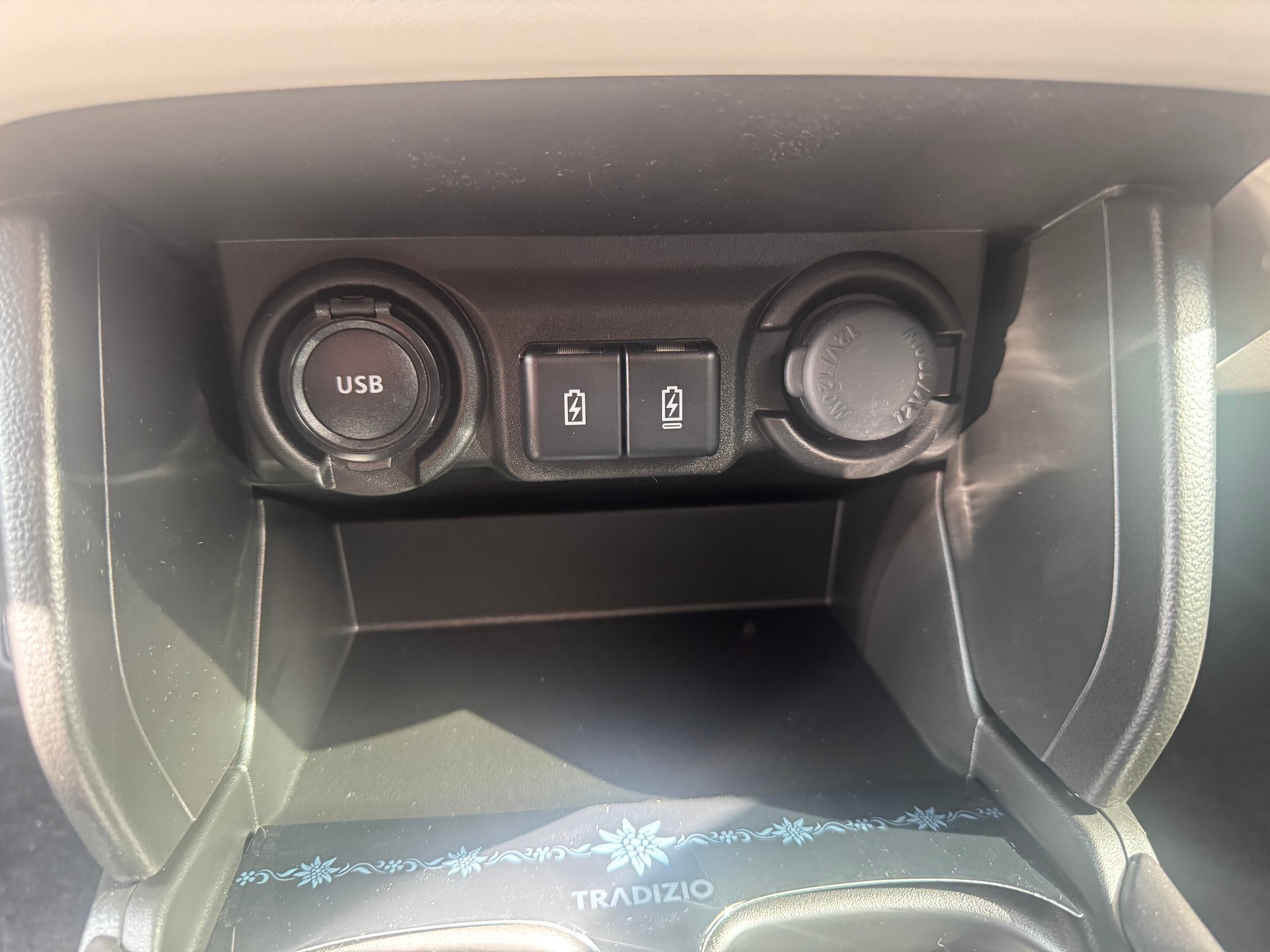 SUZUKI Swift 1.2 Tradizio Top Hybrid 4x4-image-8