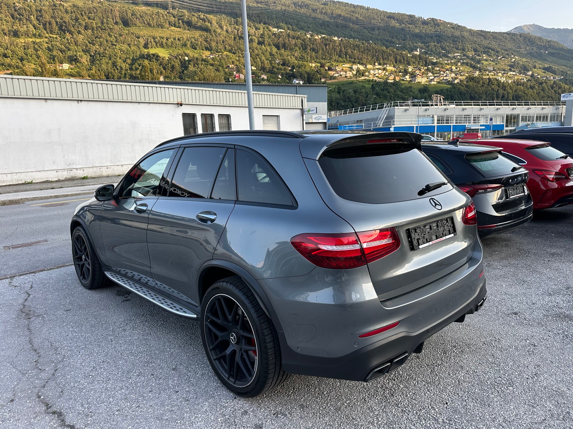 MERCEDES-BENZ GLC 63 S AMG 4Matic+ 9G-Tronic-image-5