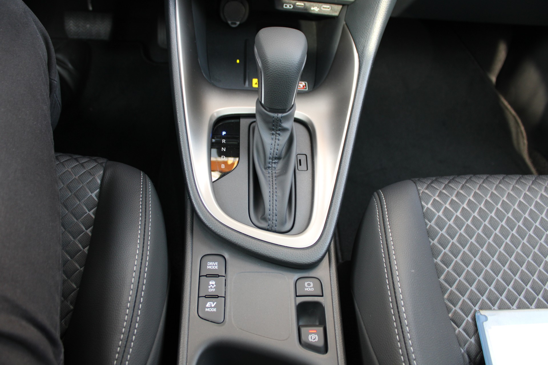 MAZDA 2 Hybrid Homura Plus-image-15