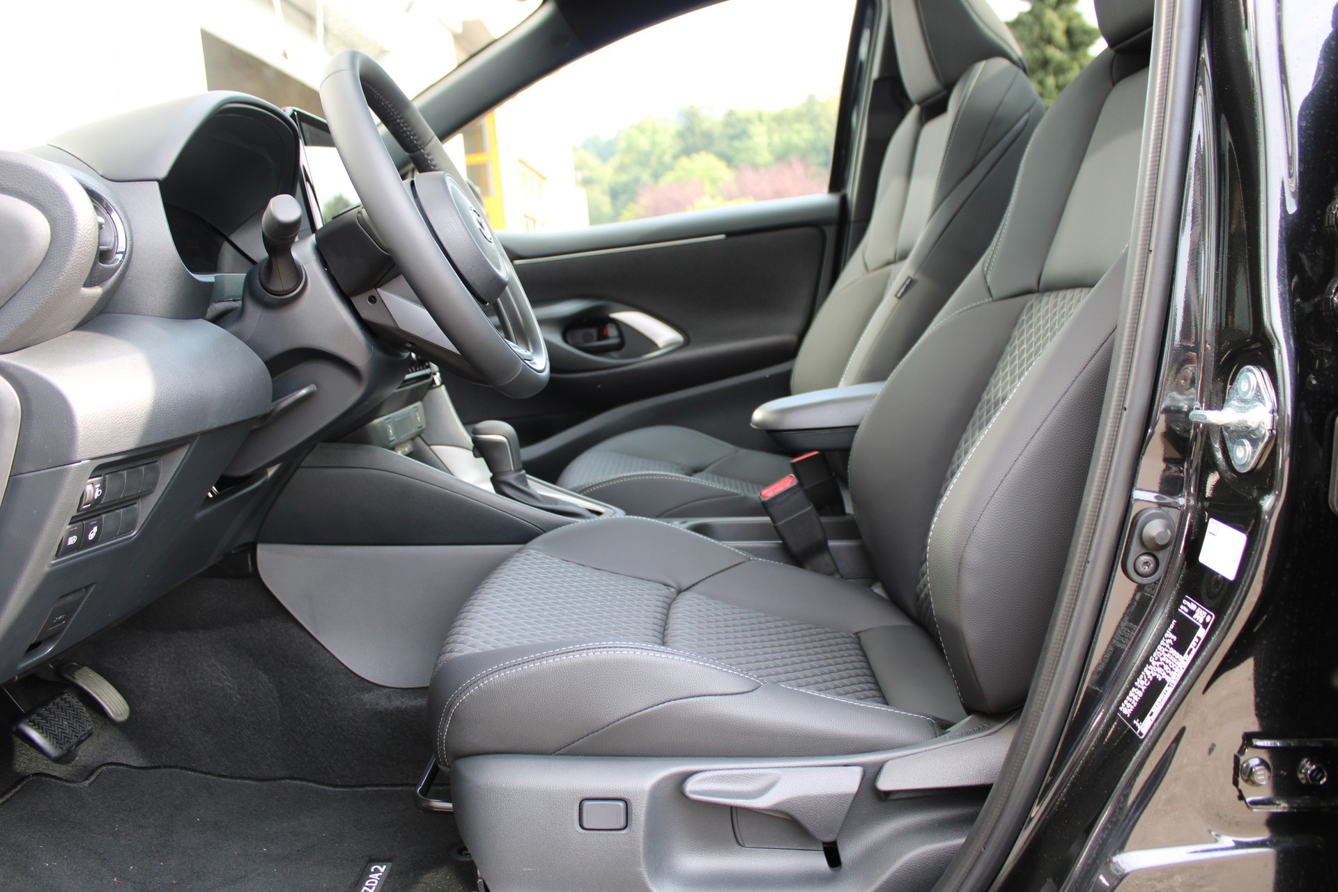 MAZDA 2 Hybrid Homura Plus-image-20