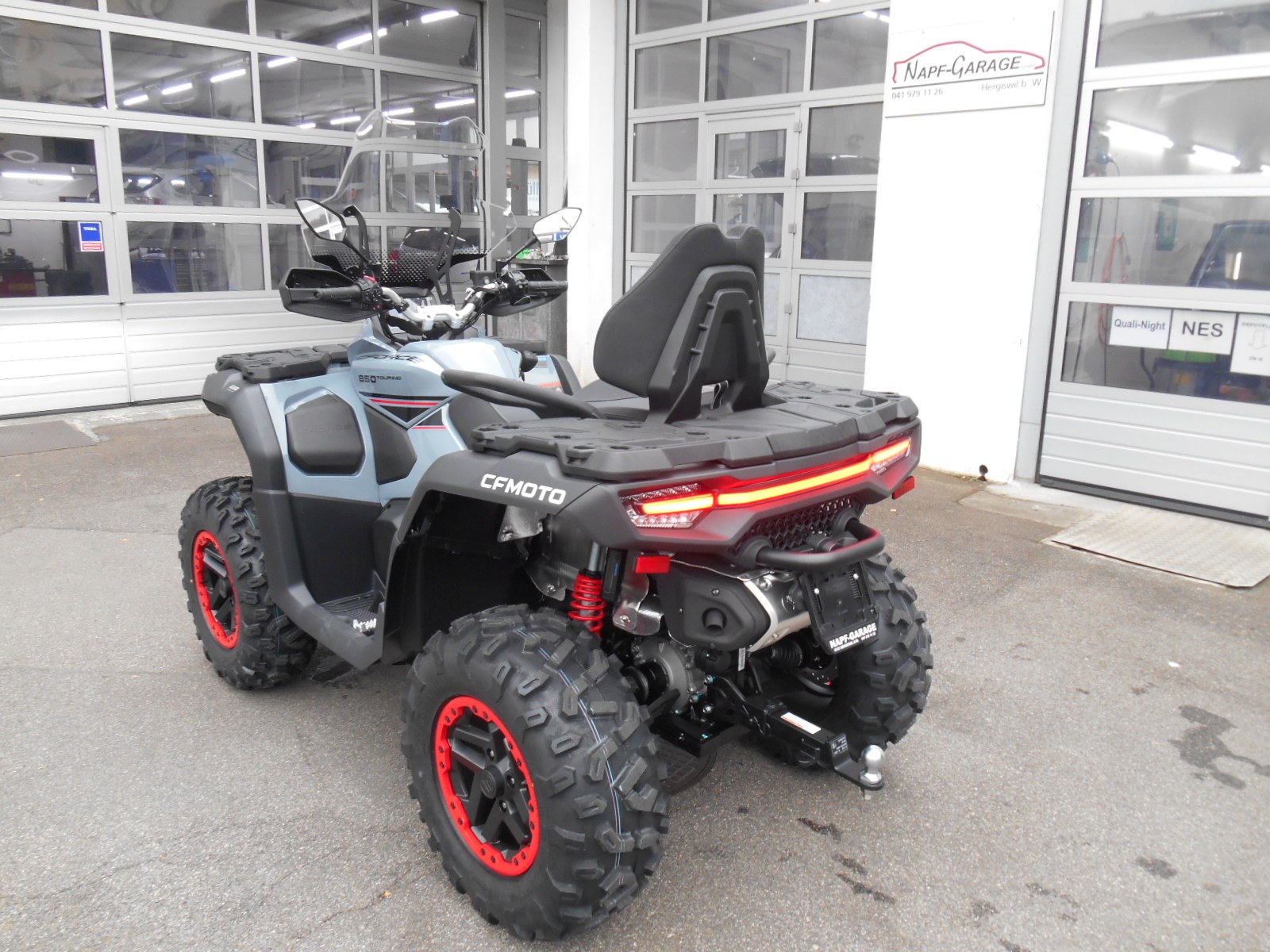 CF MOTO Premium mit Scheibe-image-3
