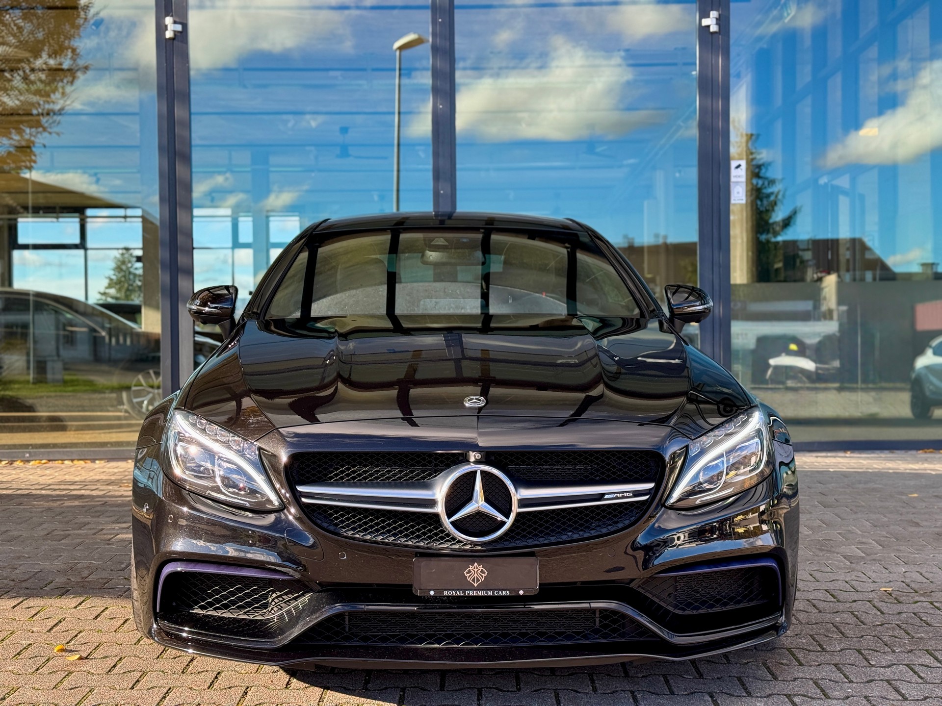 MERCEDES-BENZ C 63 S AMG Speedshift / CH-Fahrzeug / ohne OPF-showroom-element-1