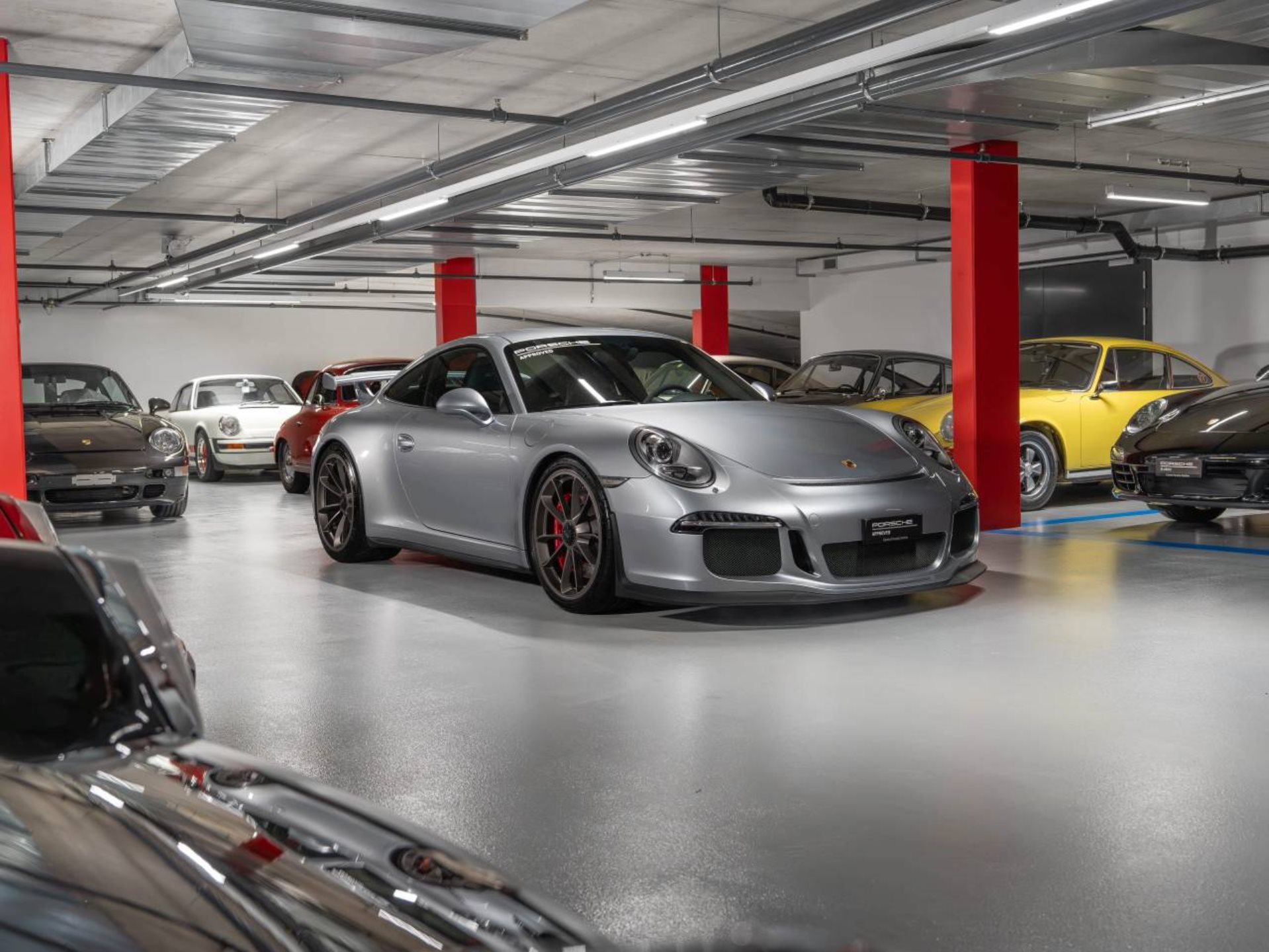 PORSCHE 911 GT3-image-5