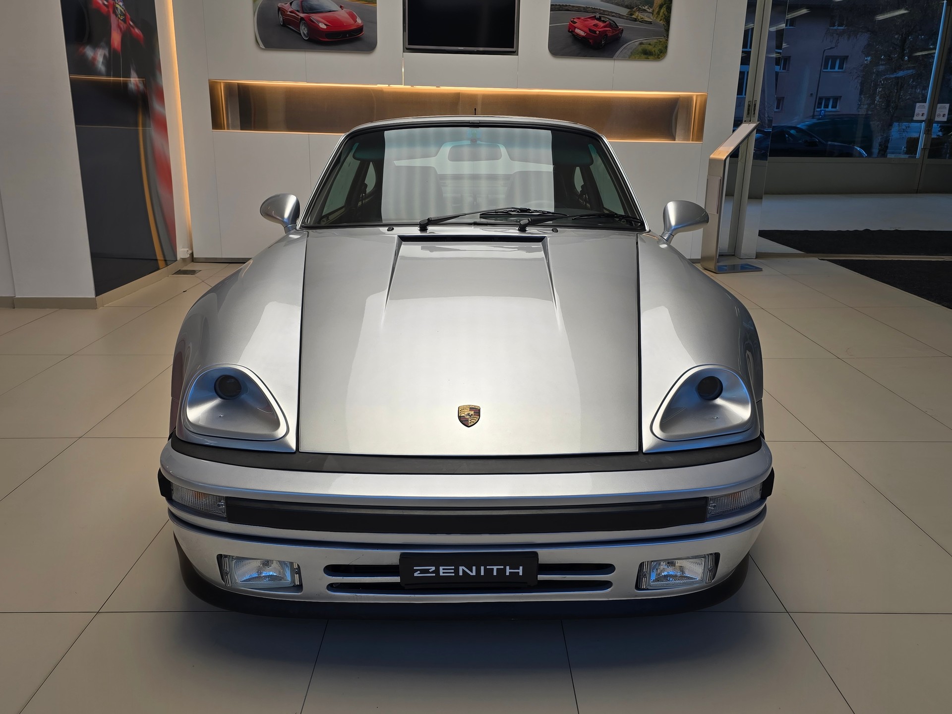 PORSCHE 911 Turbo 3.3 RINSPEED-image-1