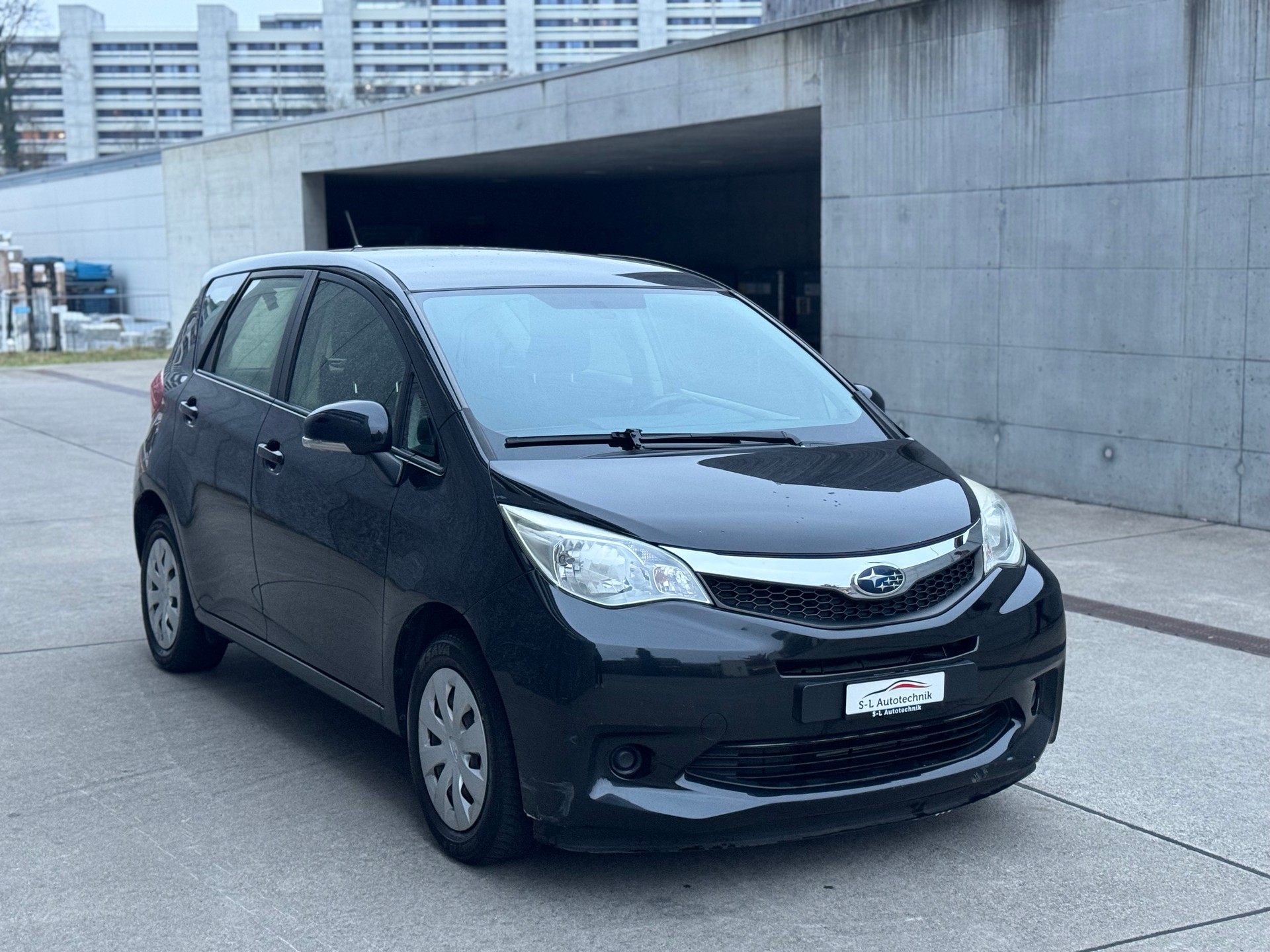 SUBARU Trezia 1.3i Swiss-showroom-element-2