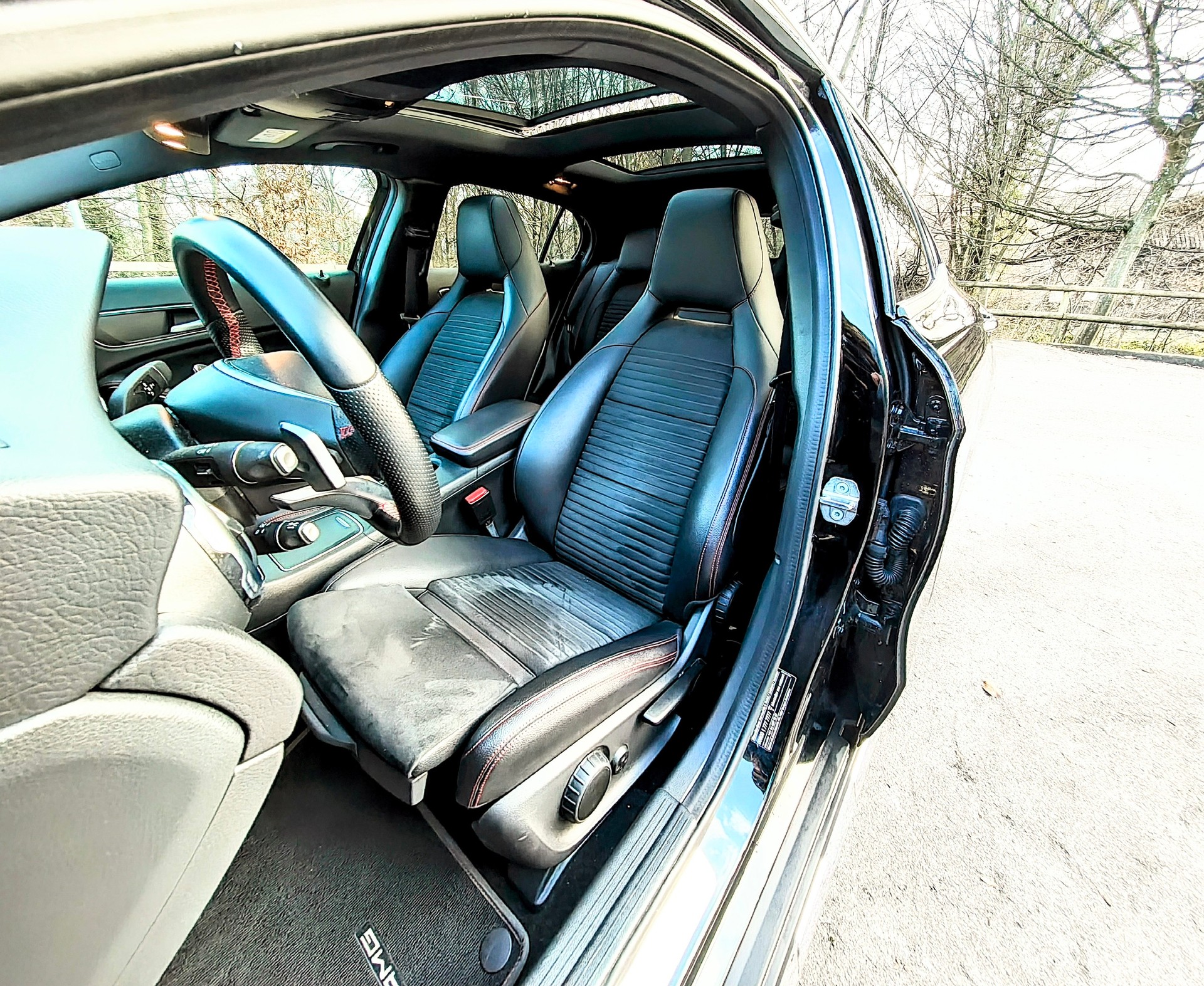 MERCEDES-BENZ GLA 200 CDI AMG Line 4Matic 7G-DCT-image-3