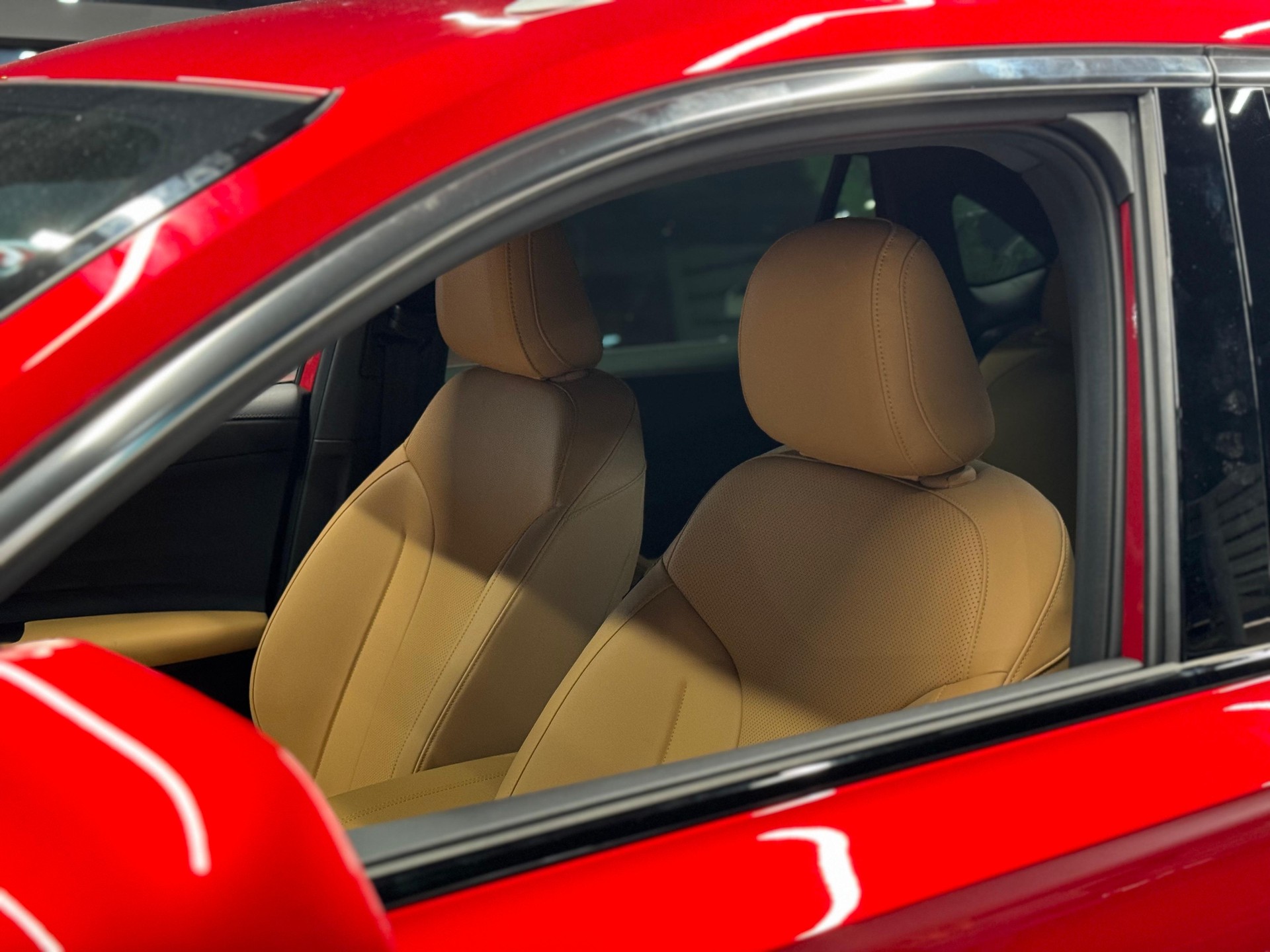 MG HS 1.5 T Luxury Automat-image-8