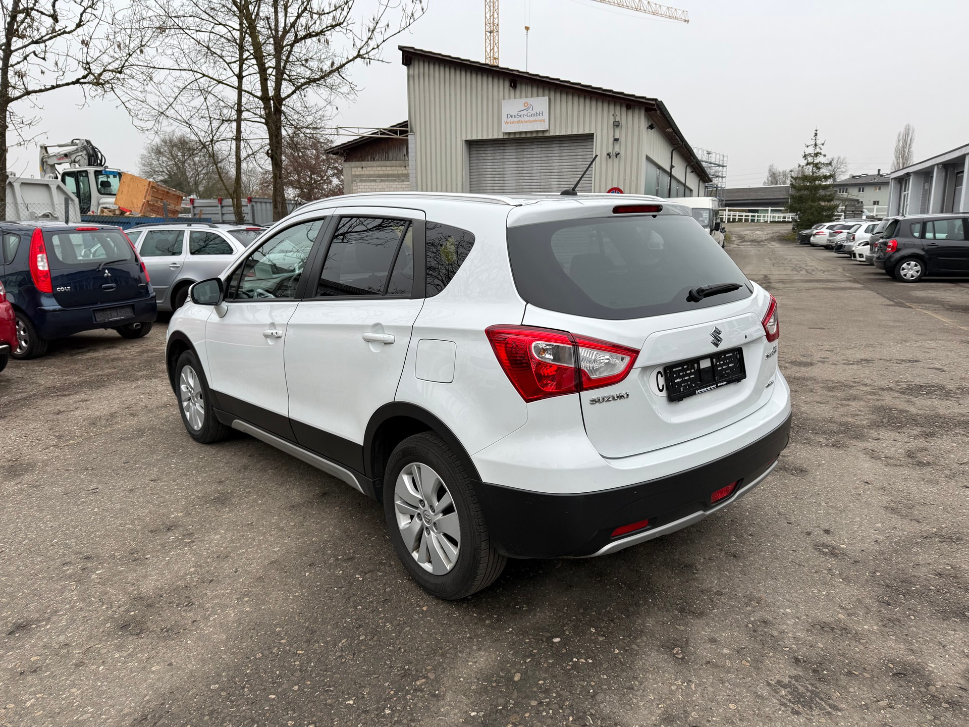 SUZUKI SX4 S-Cross 1.6 16V PizSulai 4WD-image-3