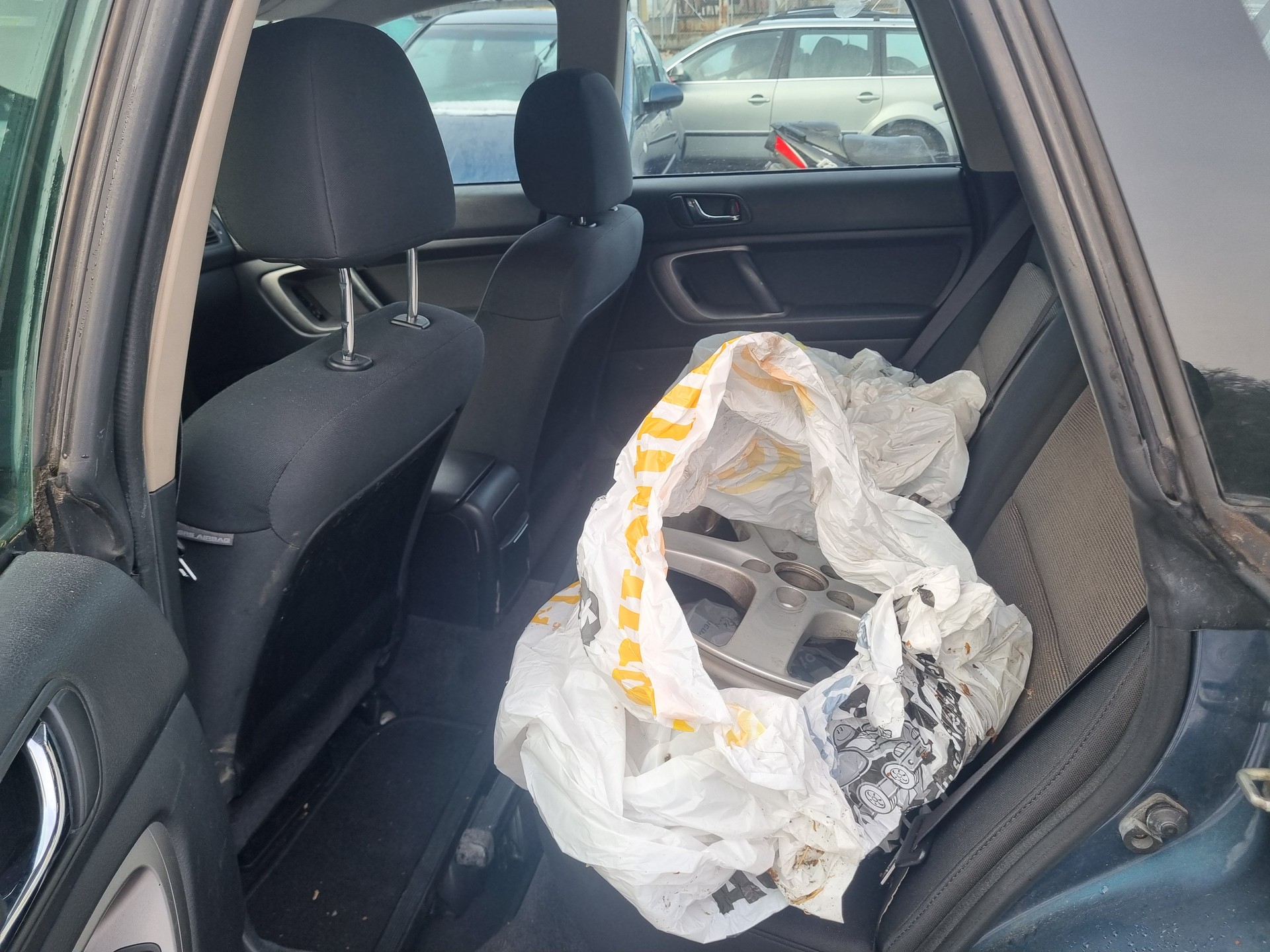 SUBARU Legacy 2.5i AWD Classic-image-7