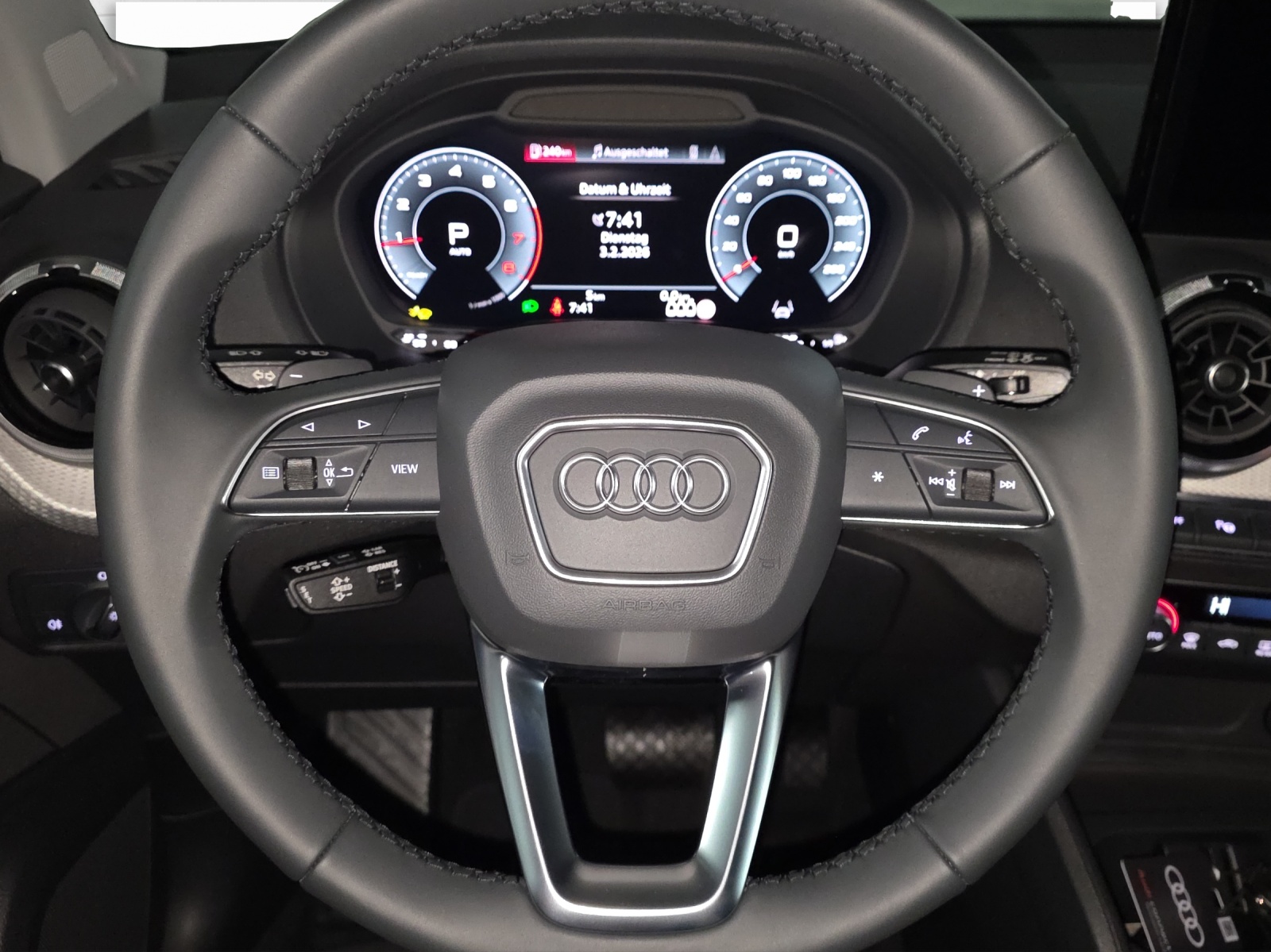 AUDI Q2 40 TFSI S line Attraction quattro S-tronic-image-5