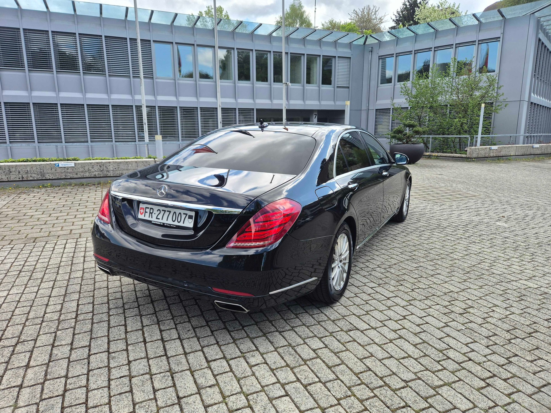 MERCEDES-BENZ S 400 Hybrid 7G-Tronic Large-image-10