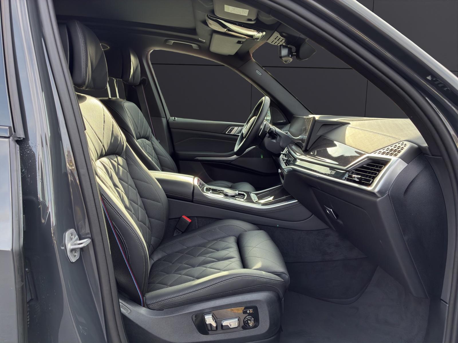 BMW X5 50e xDrive M Sport Pro-image-10