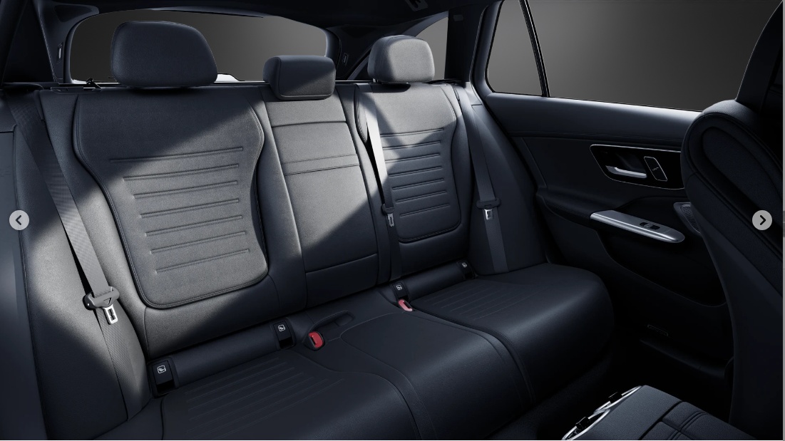 MERCEDES-BENZ C 300 T 4 Matic-image-8