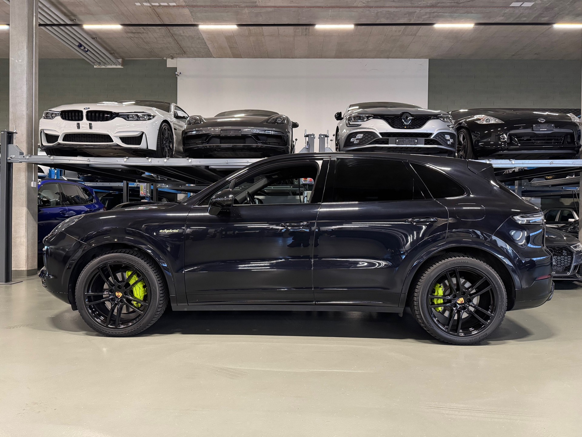 PORSCHE Cayenne E-Hybrid-image-0