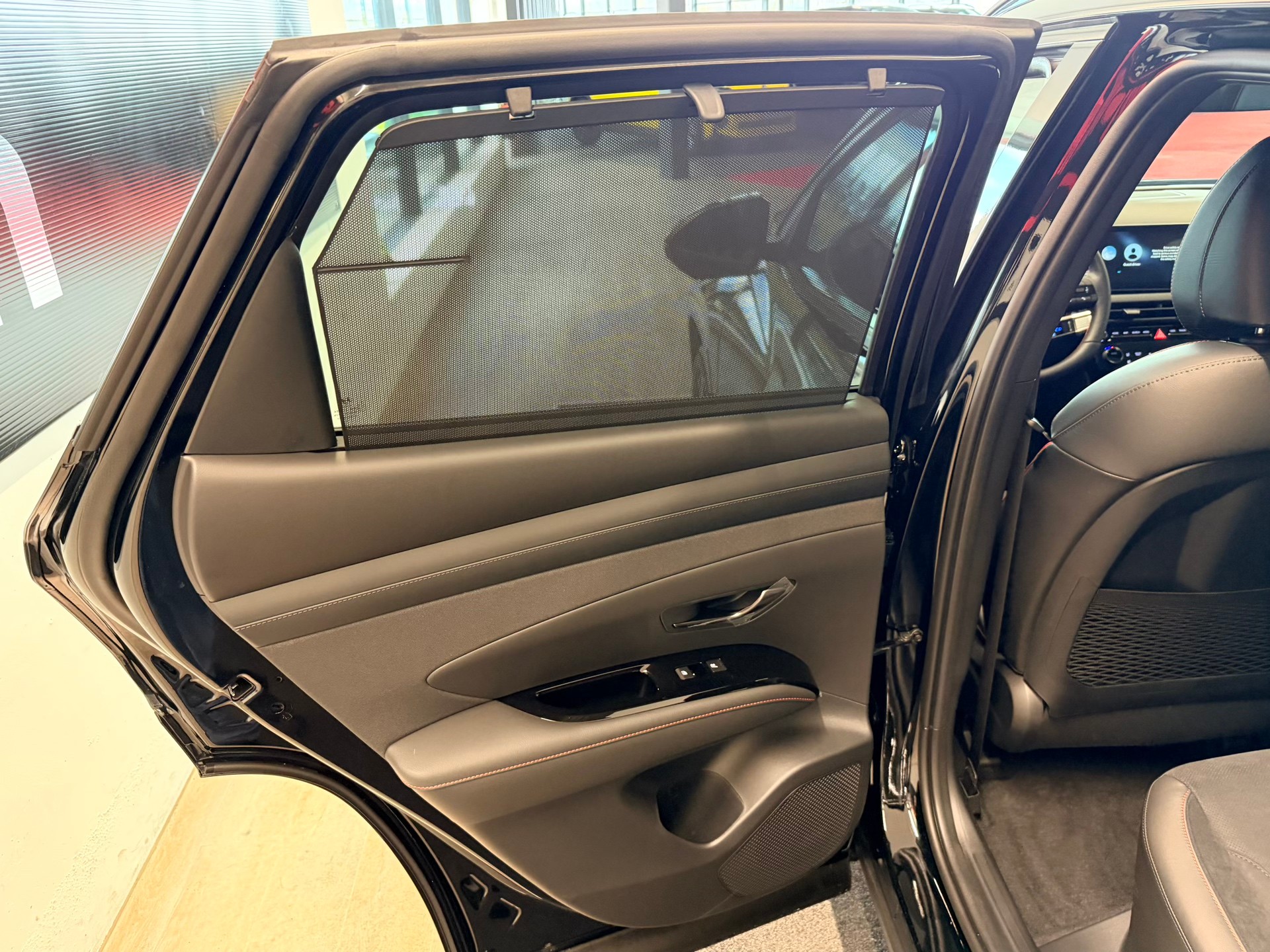 HYUNDAI Tucson 1.6 TGDI PHEV N-Line 4WD-image-18