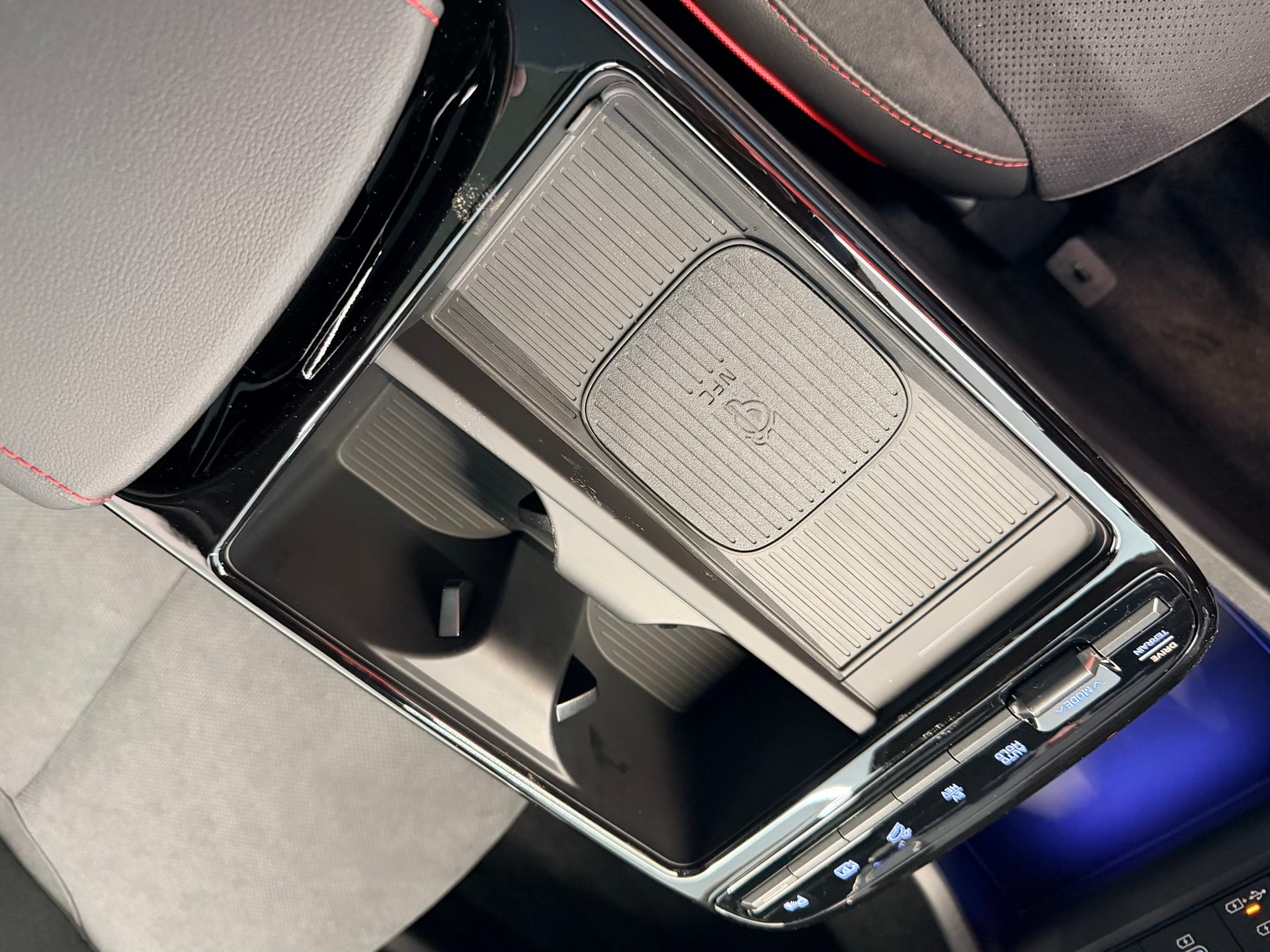 HYUNDAI Tucson 1.6 TGDI PHEV N-Line 4WD-image-24