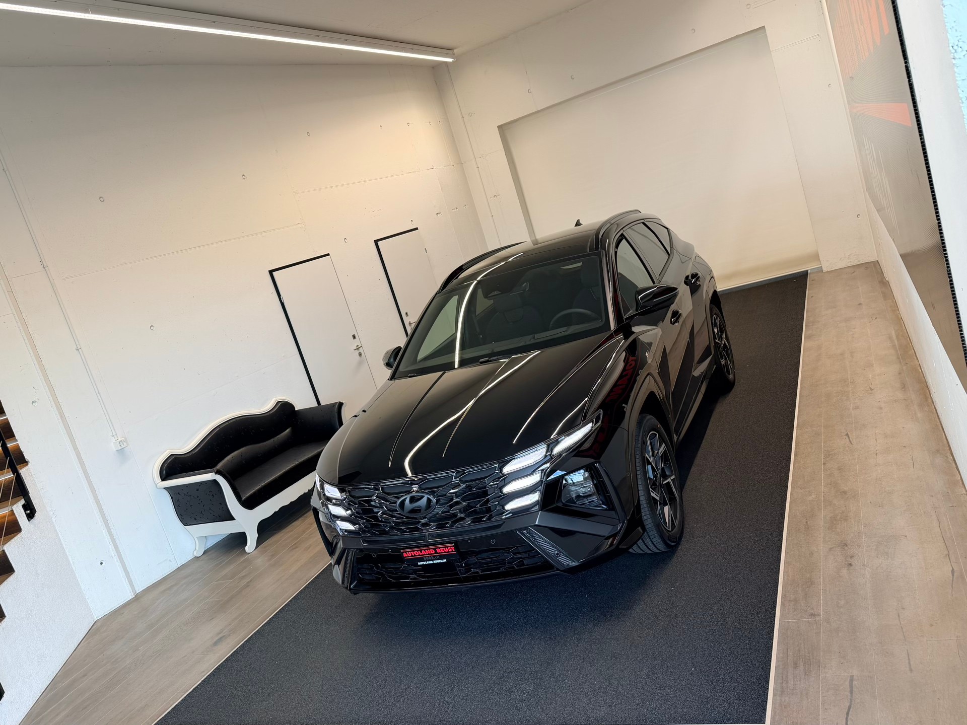 HYUNDAI Tucson 1.6 TGDI PHEV N-Line 4WD-image-3