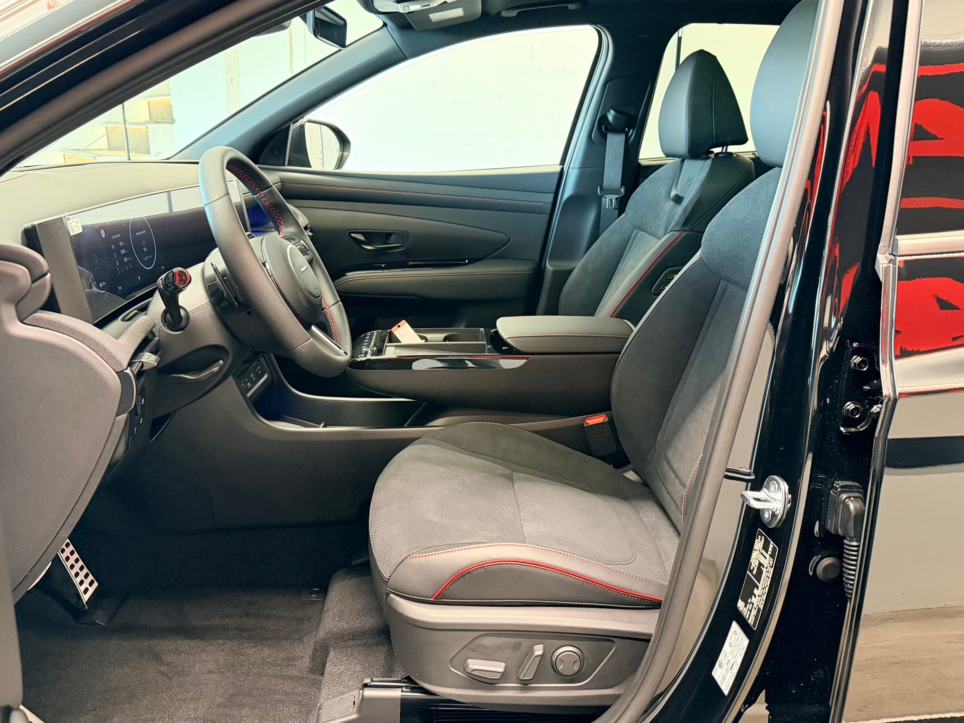 HYUNDAI Tucson 1.6 TGDI PHEV N-Line 4WD-image-15