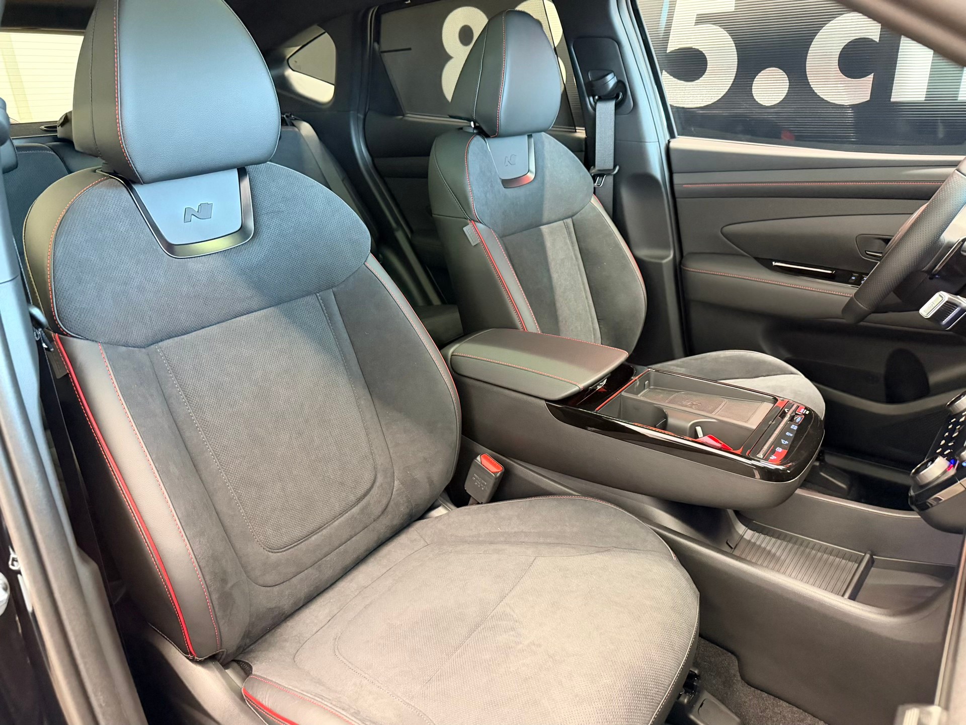 HYUNDAI Tucson 1.6 TGDI PHEV N-Line 4WD-image-23