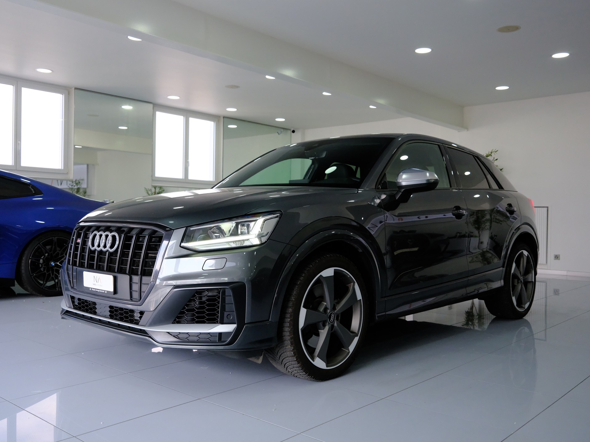 AUDI SQ2 TFSI quattro S-tronic-showroom-element-3