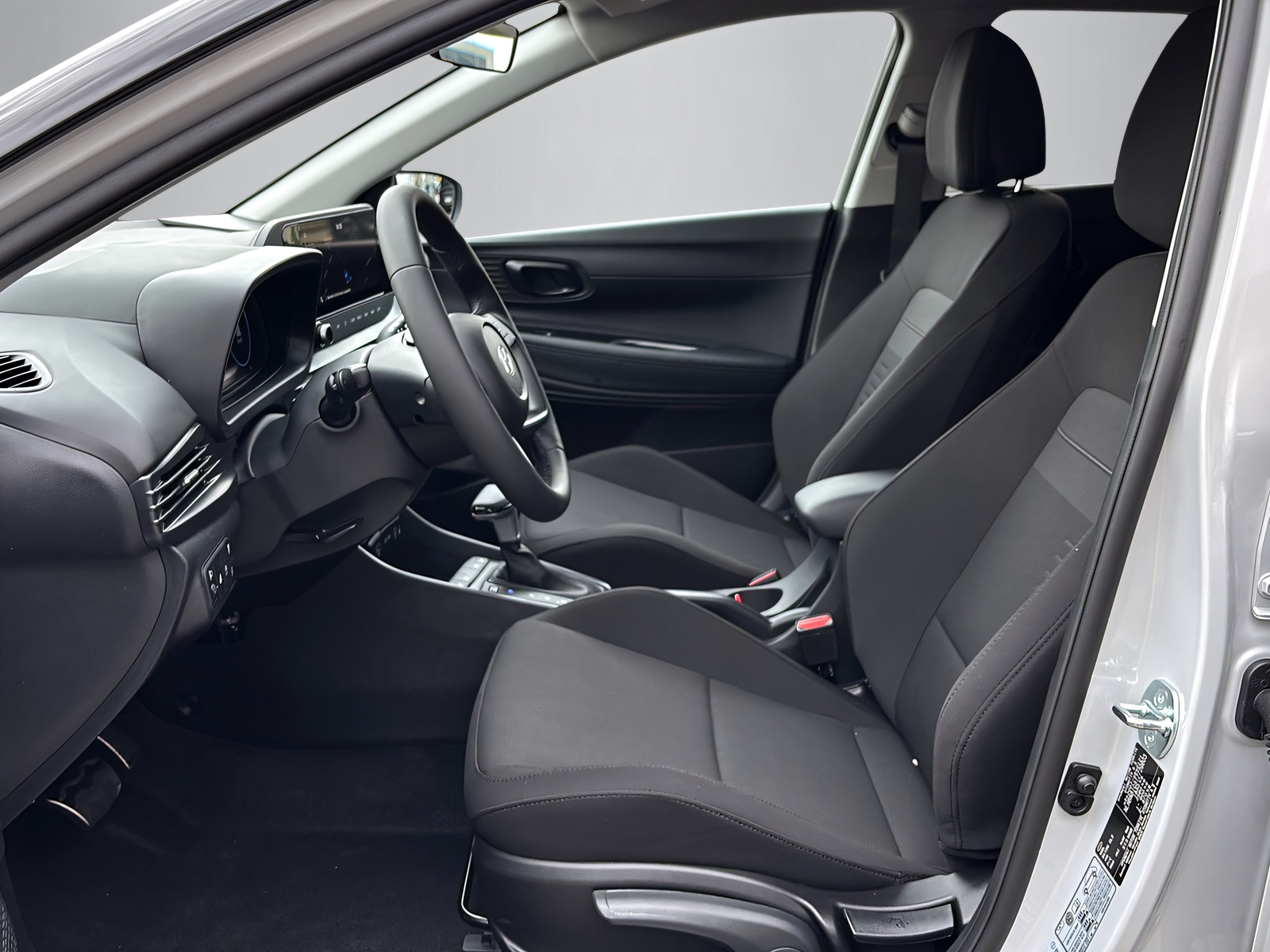 HYUNDAI Bayon 1.0 T-GDi Amplia-image-10