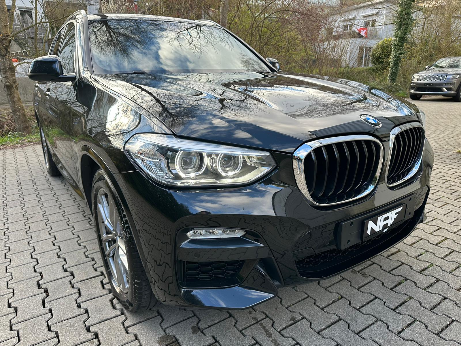 BMW X3 xDrive 20d Individual M Sport Steptronic-image-6