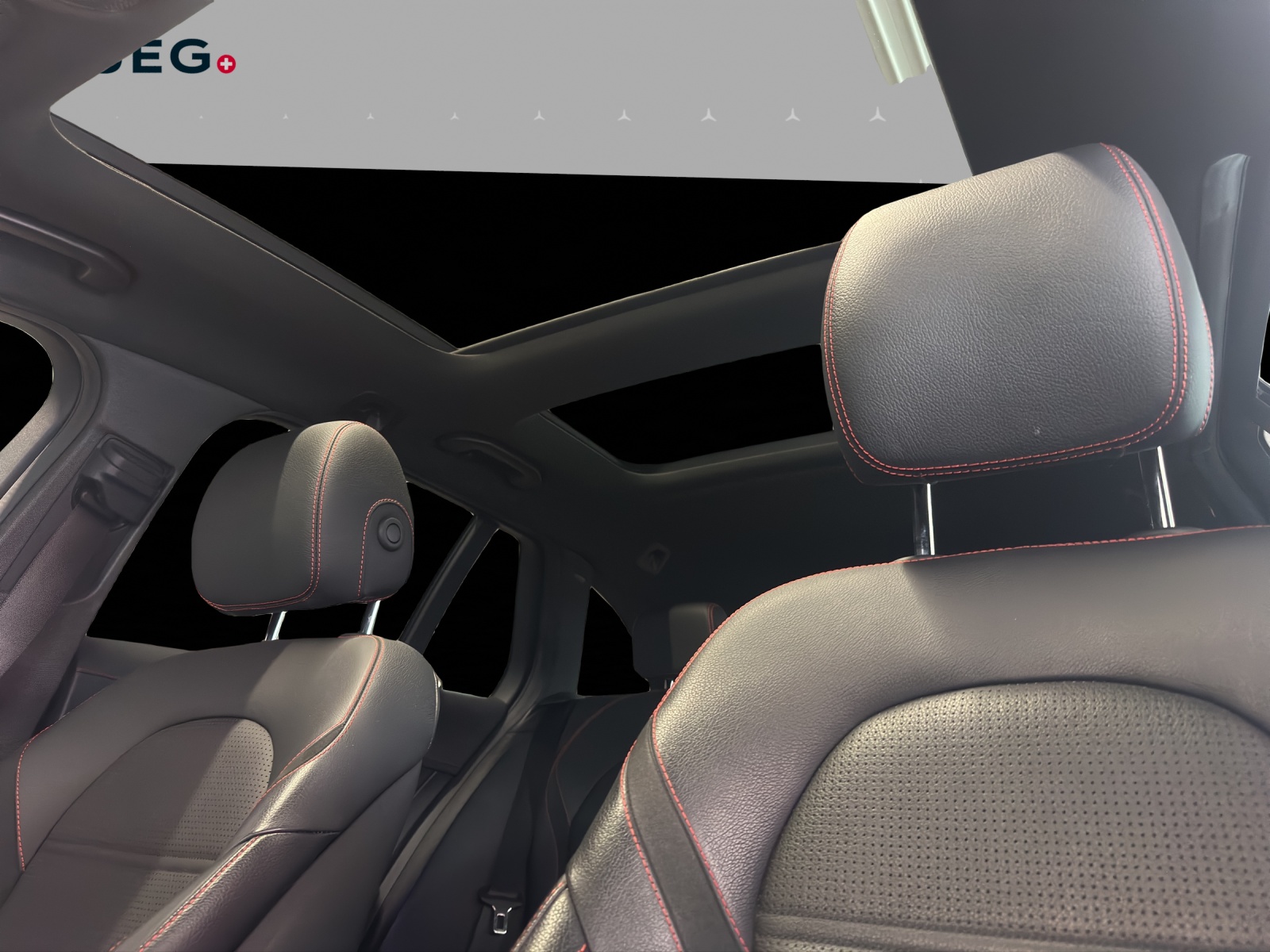 MERCEDES-BENZ C 43 AMG 4Matic 9G-Tronic-image-8