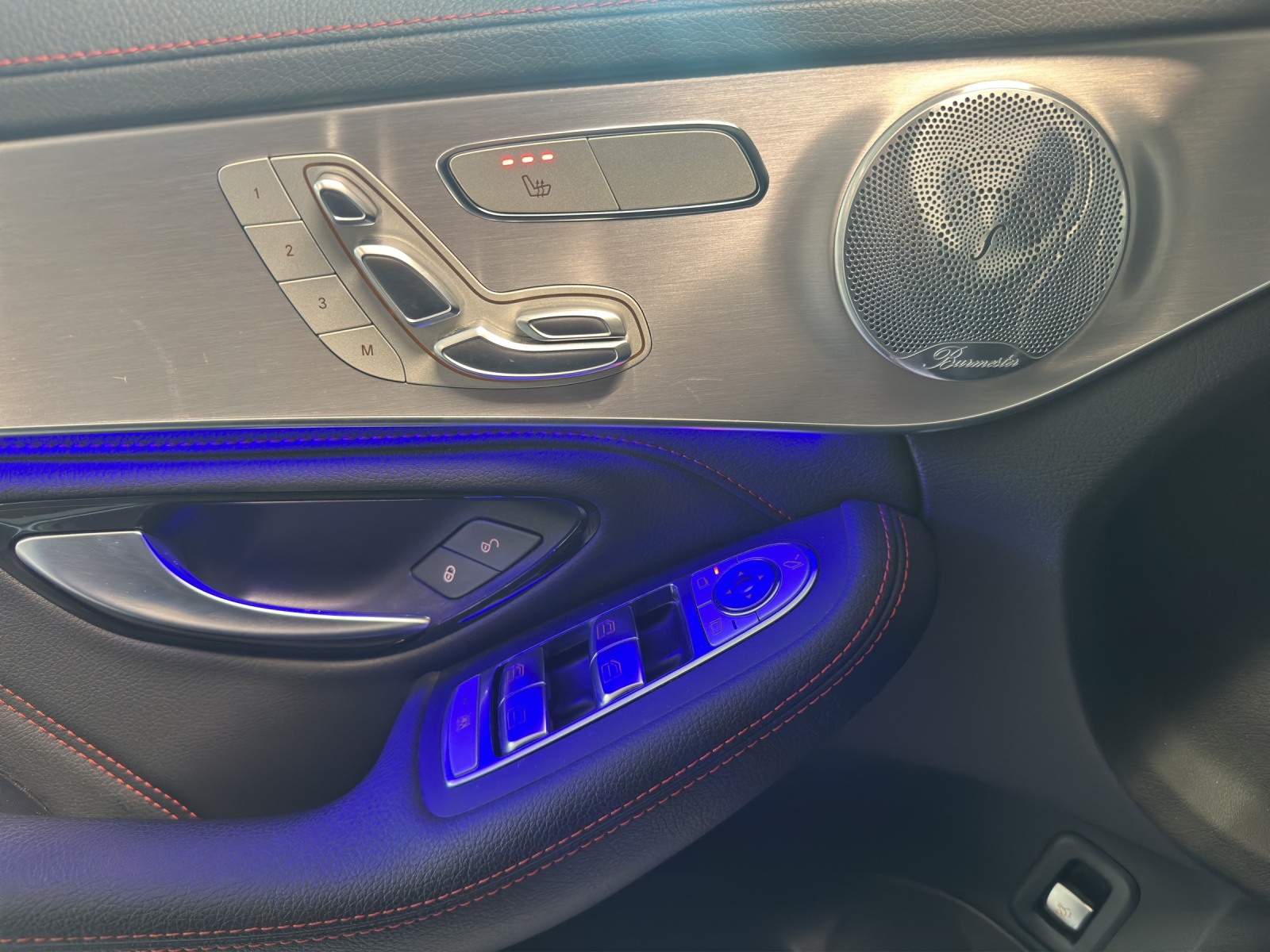 MERCEDES-BENZ C 43 AMG 4Matic 9G-Tronic-image-12