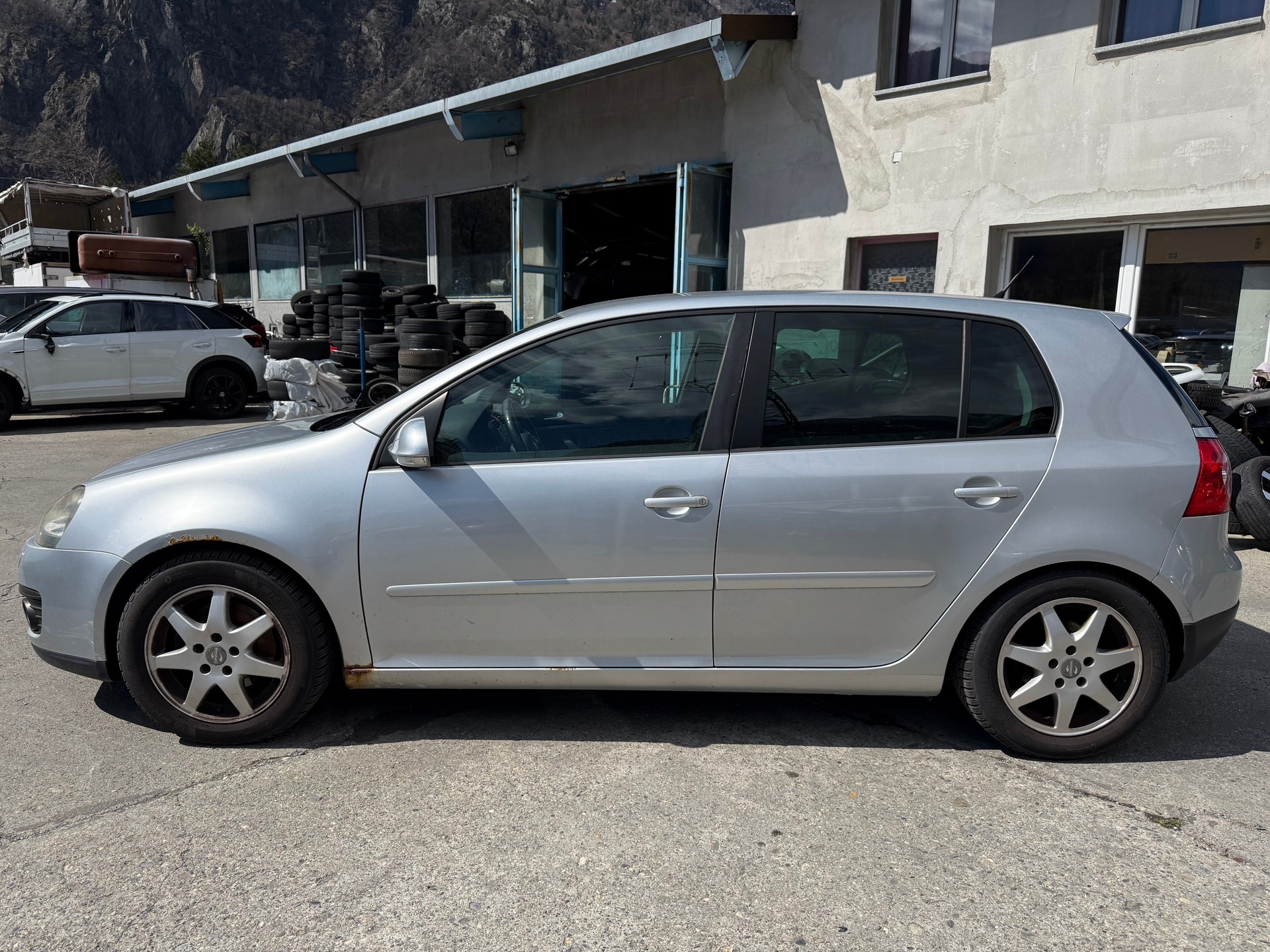 VW Golf 1.4 TSI GT Sport-image-0