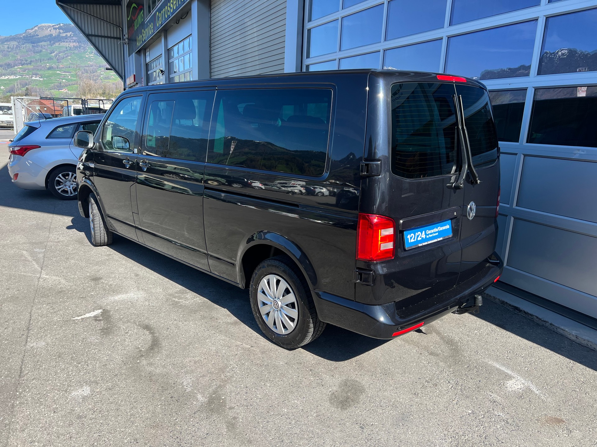 VW T6 Caravelle 2.0 TDI PS 150 4x4 DSG Langversion ** 9 Sitze * AHK 2500kg. * Navi * ab MFK * 1 Jahr Garantie möglich **-showroom-element-1