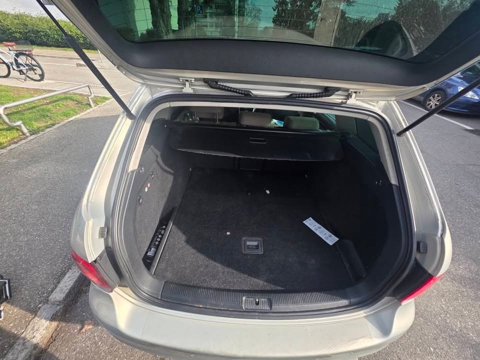 VW Golf Variant 1.4 TSI Team DSG-image-3