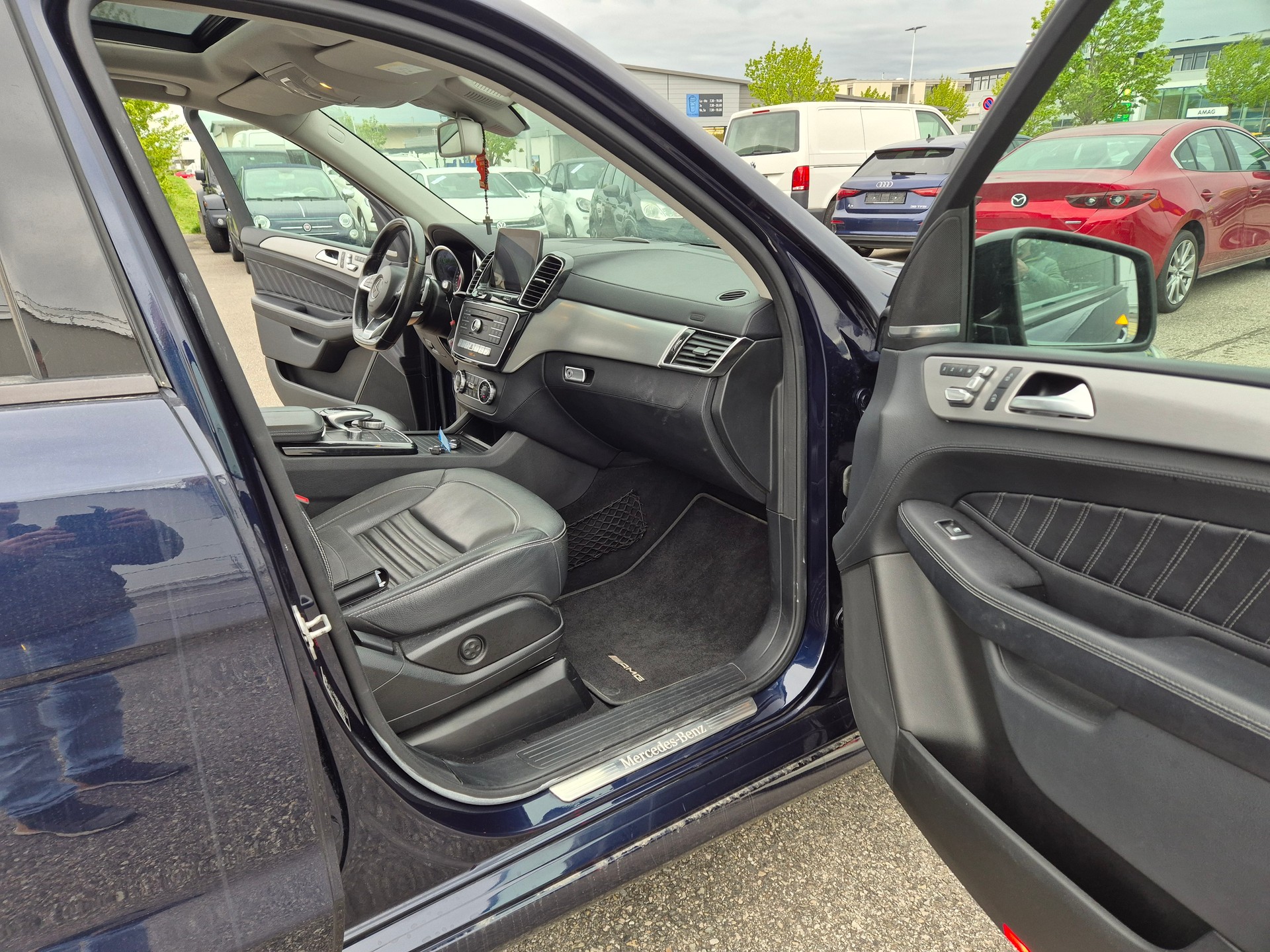 MERCEDES-BENZ GLE 350 d 4Matic 9G-Tronic-image-9