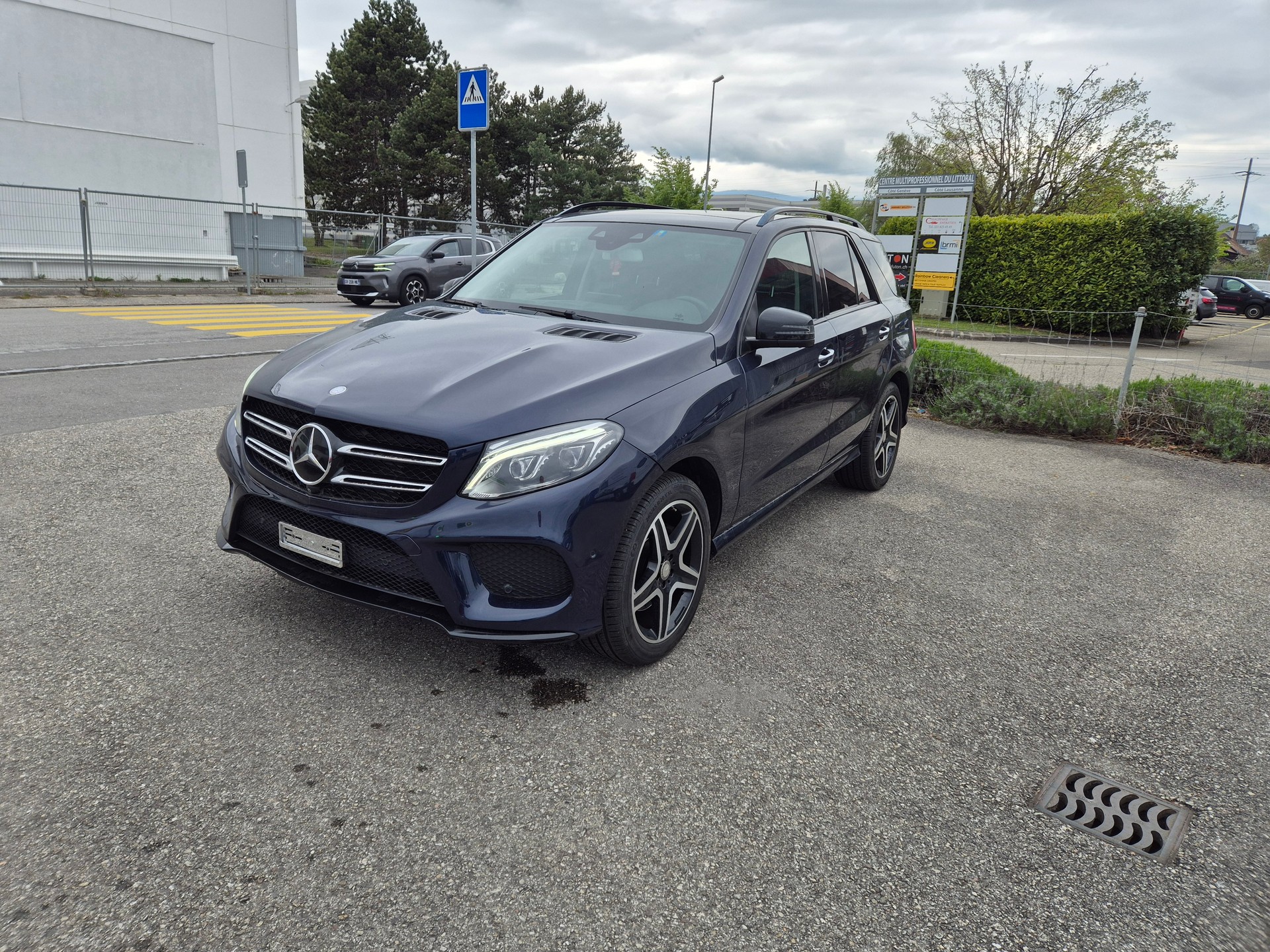 MERCEDES-BENZ GLE 350 d 4Matic 9G-Tronic-image-1