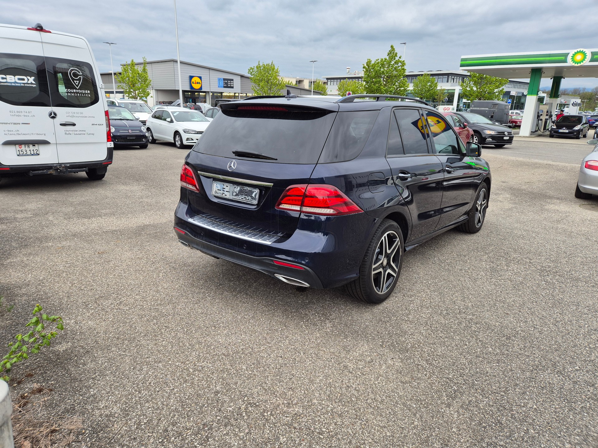 MERCEDES-BENZ GLE 350 d 4Matic 9G-Tronic-image-3