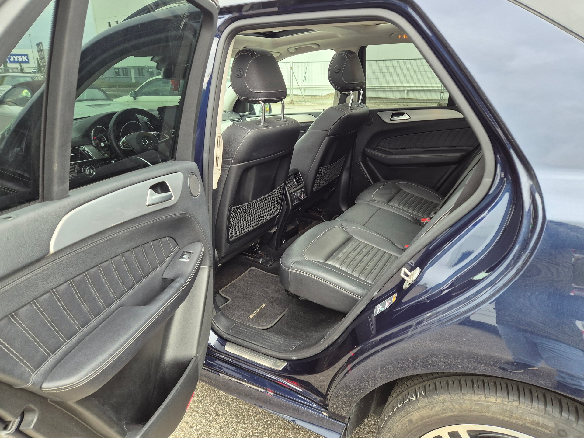 MERCEDES-BENZ GLE 350 d 4Matic 9G-Tronic-image-10