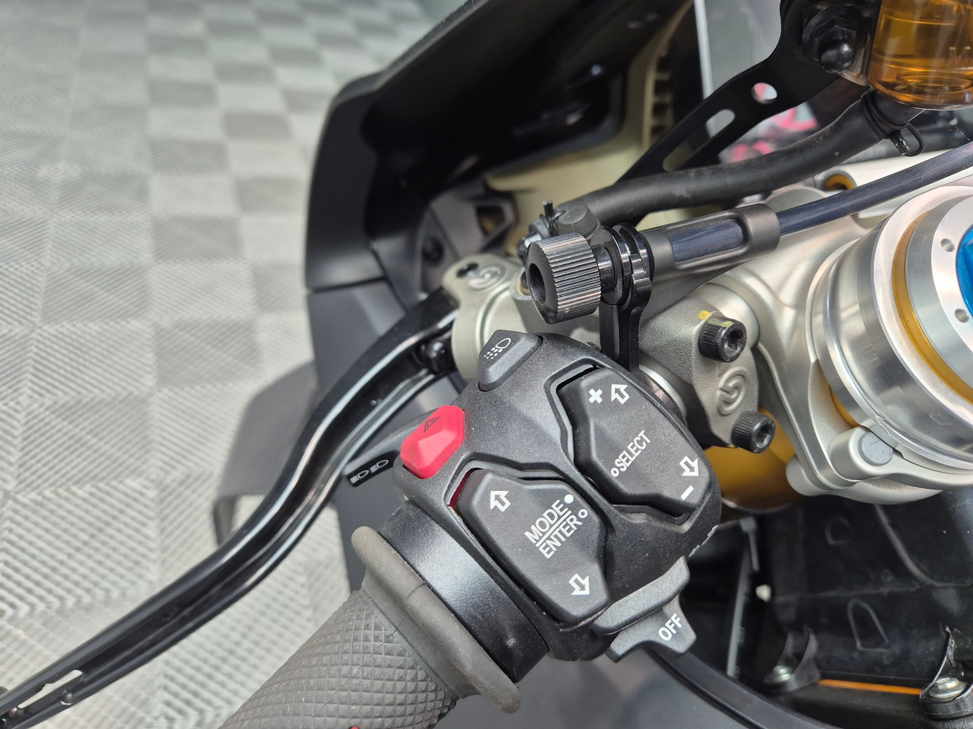 DUCATI Panigale V4 SP-image-12