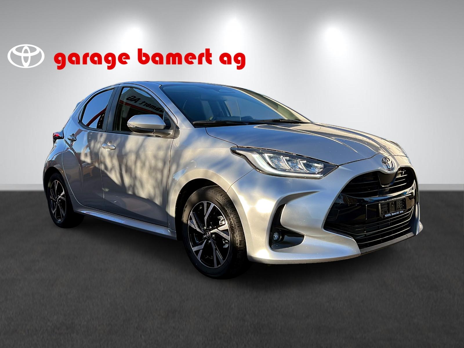 TOYOTA Yaris 1.5 VVT-i HSD Trend-image-2
