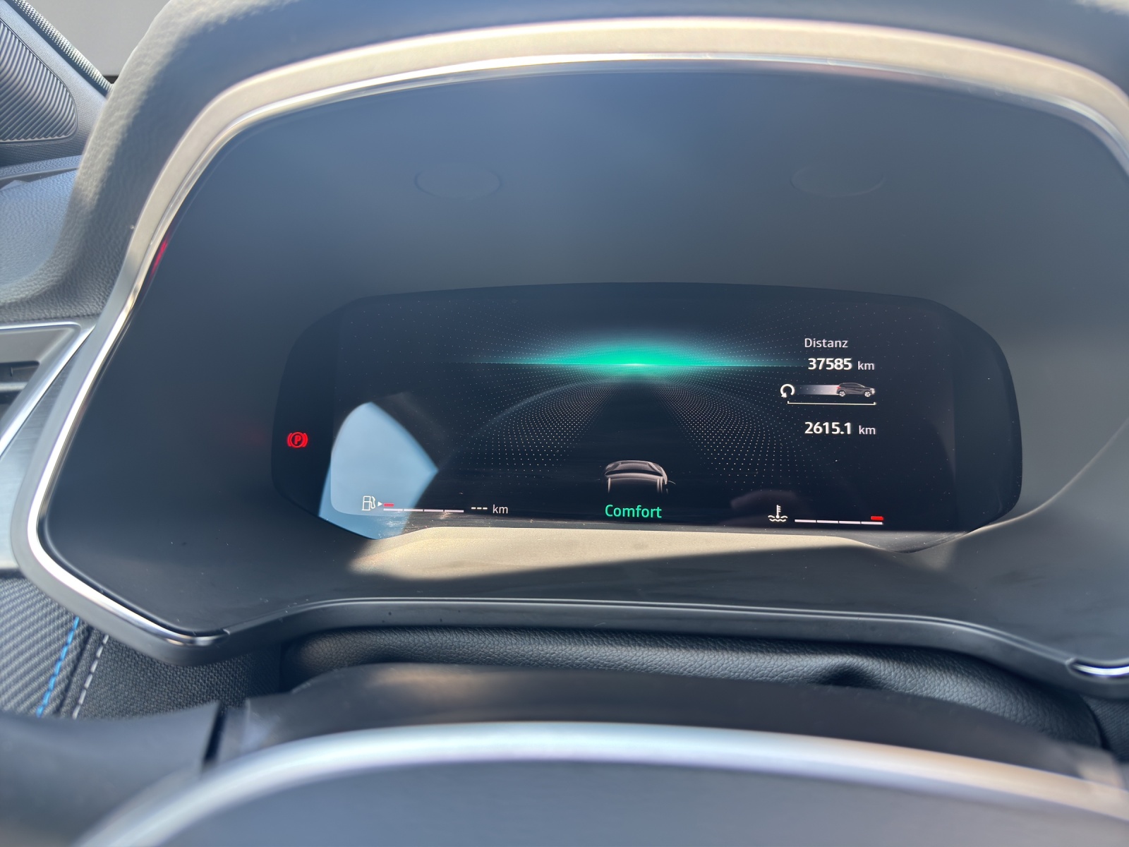 RENAULT Captur 1.3 TCe Esprit Alpine EDC-image-7