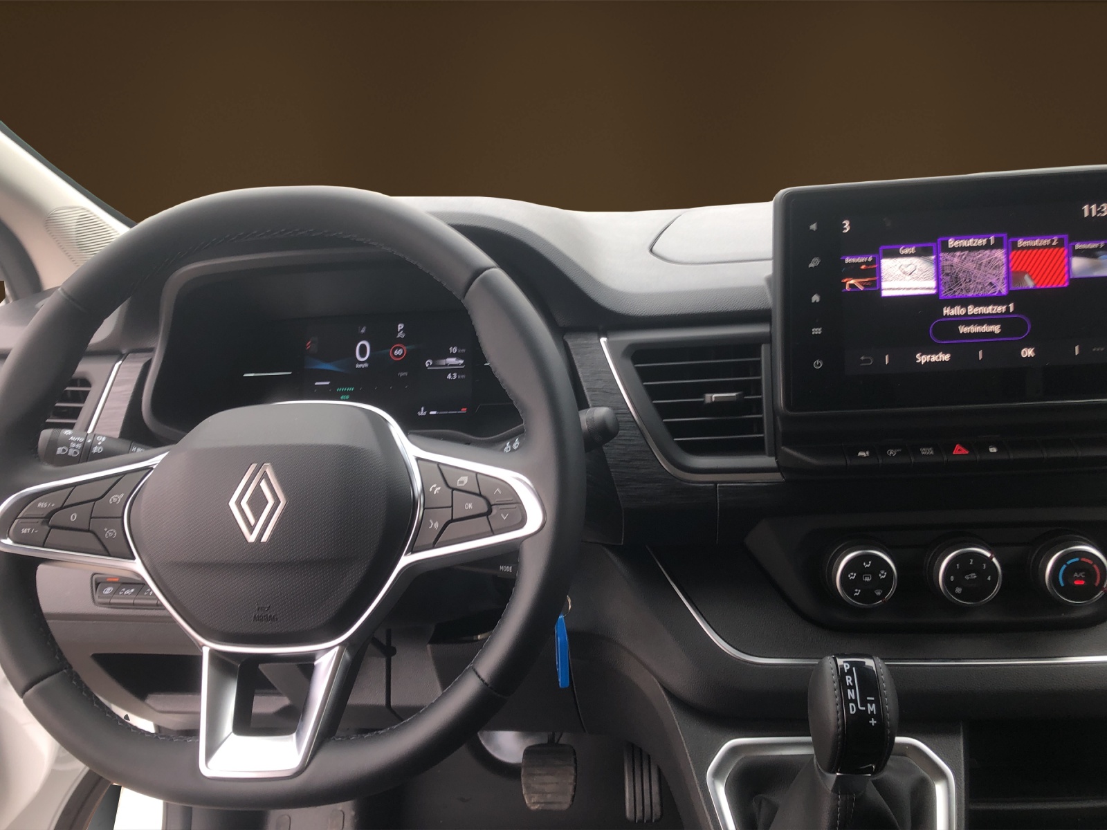 RENAULT Trafic Blue dCi 150 Passenger Evolution EDC-image-7