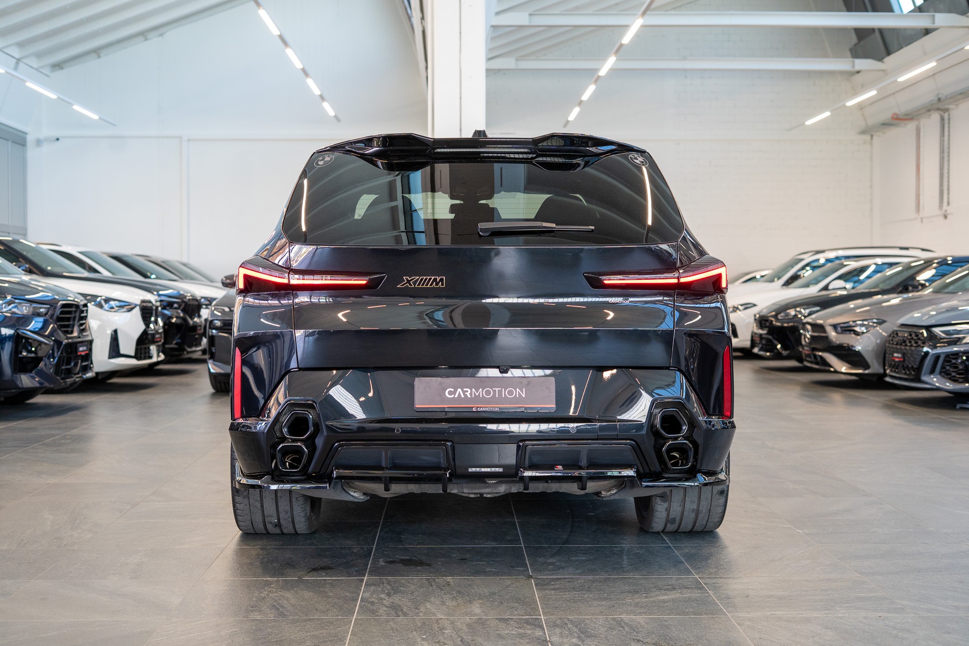 BMW XM xDrive PHEV / CH-Fahrzeug / Maxton Design / Head-Up-image-4