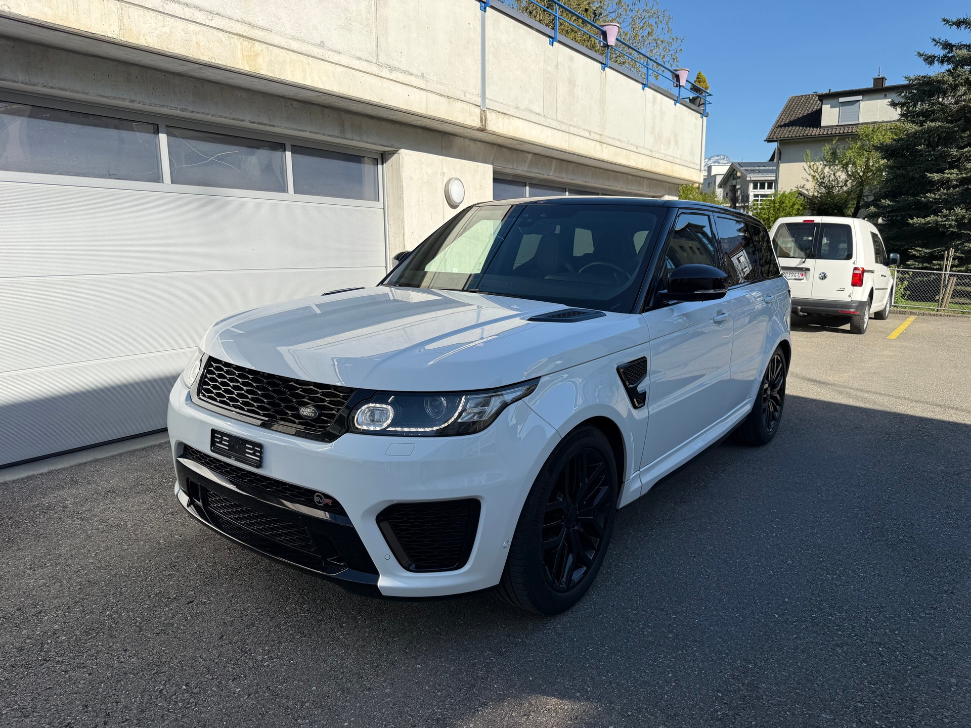 LAND ROVER Range Rover Sport 5.0 V8 SVR-image-7