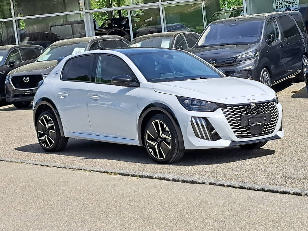 PEUGEOT 208 1.2 Hybrid 145cv GT-image-3