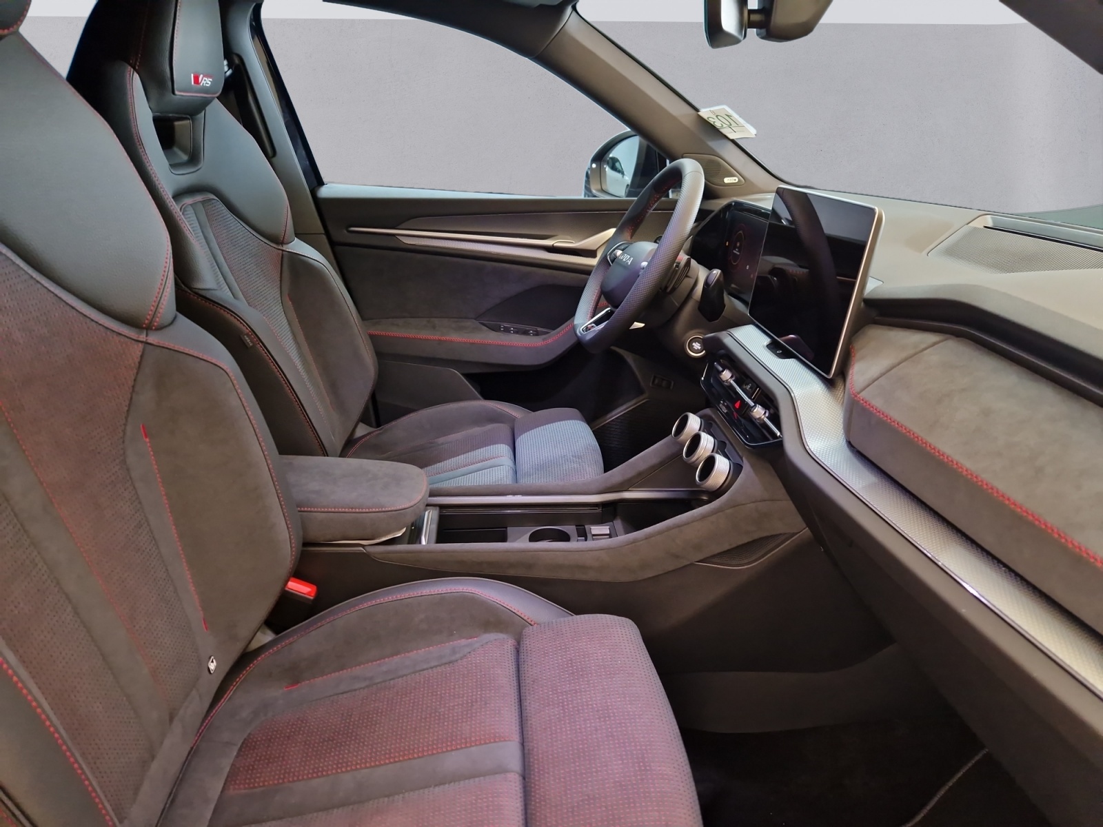 SKODA Kodiaq 2.0 TSI RS 4x4-image-10